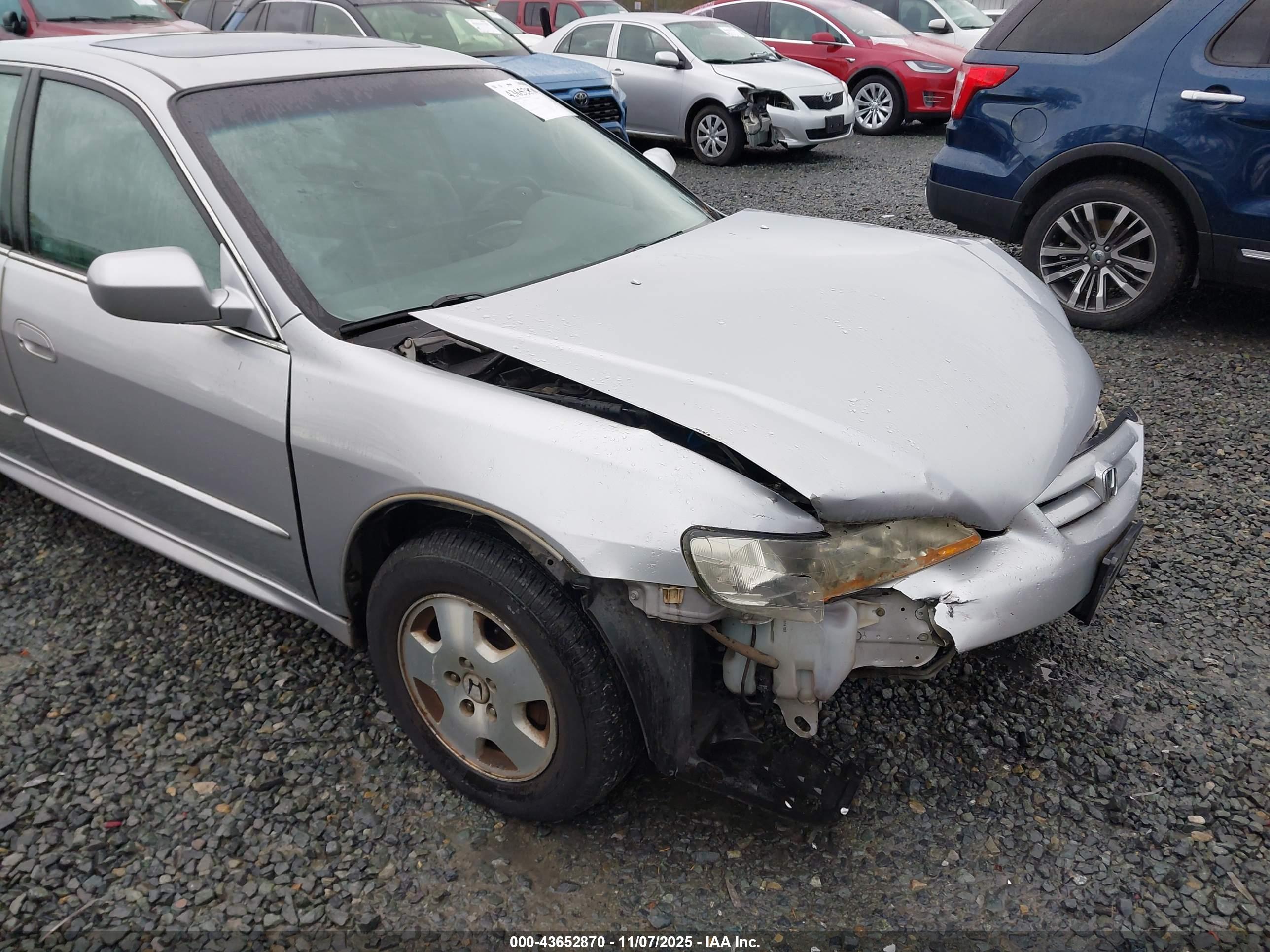 HONDA ACCORD image 6