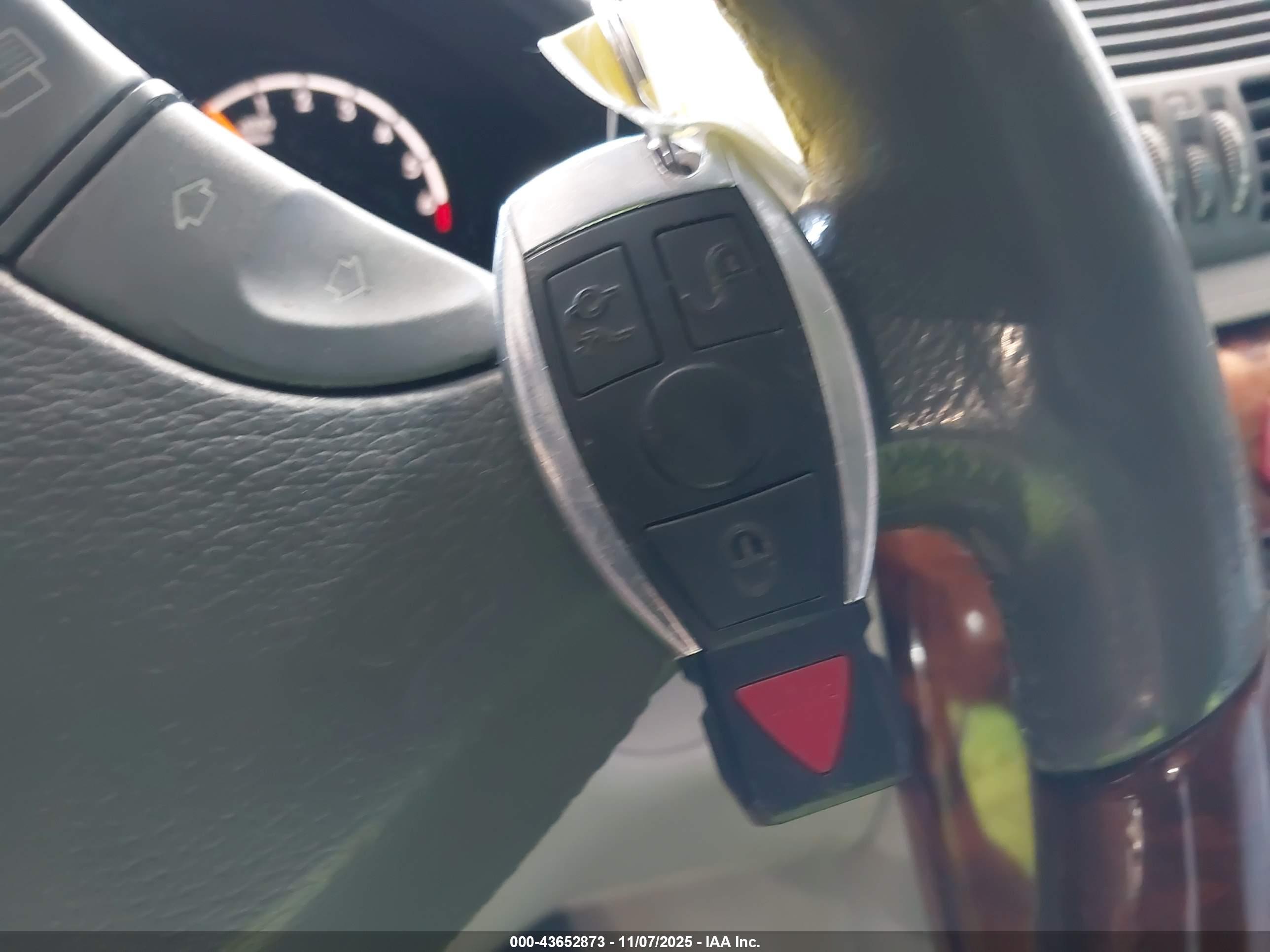 MERCEDES-BENZ CL image 11