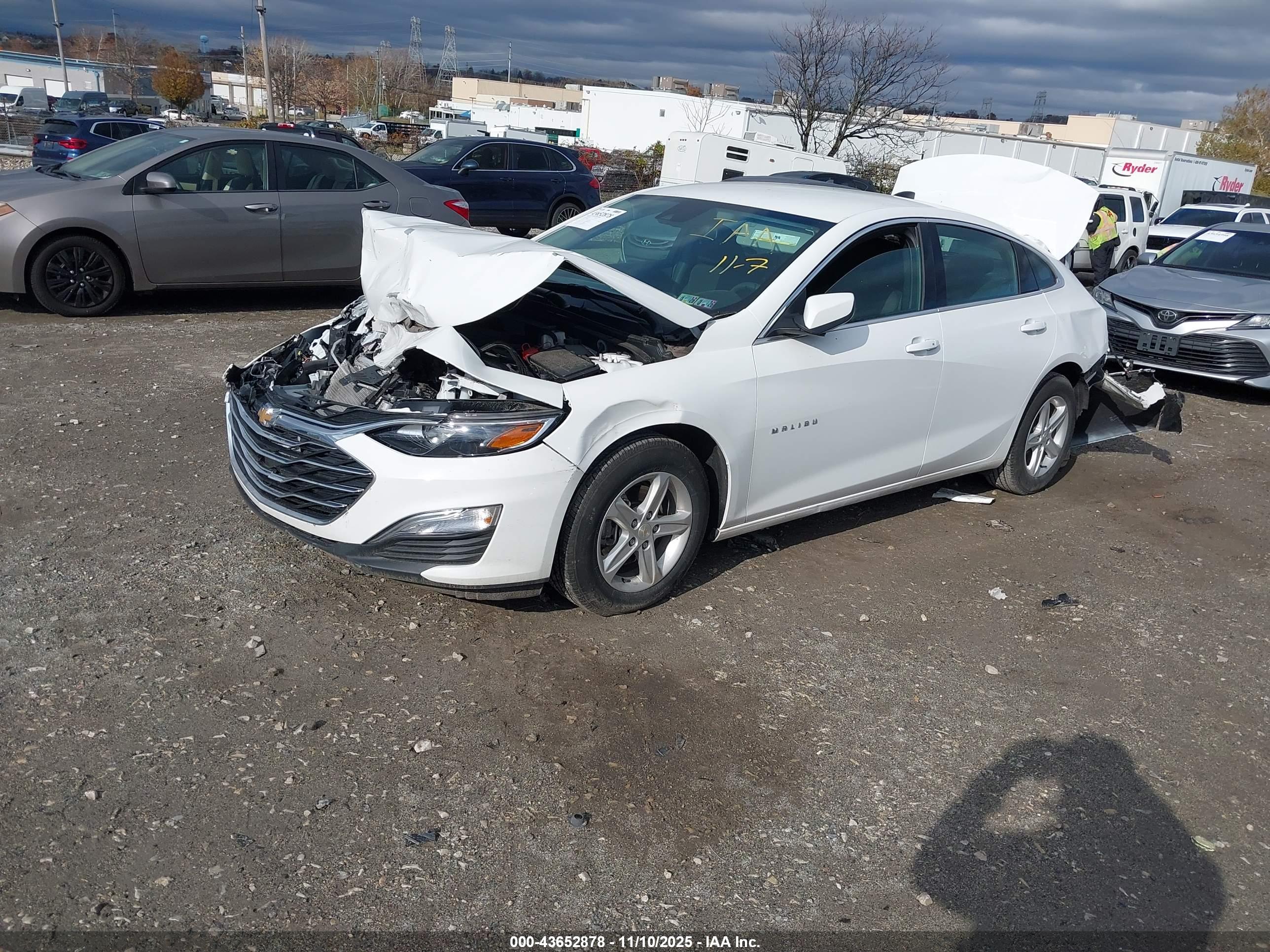 CHEVROLET MALIBU image 2
