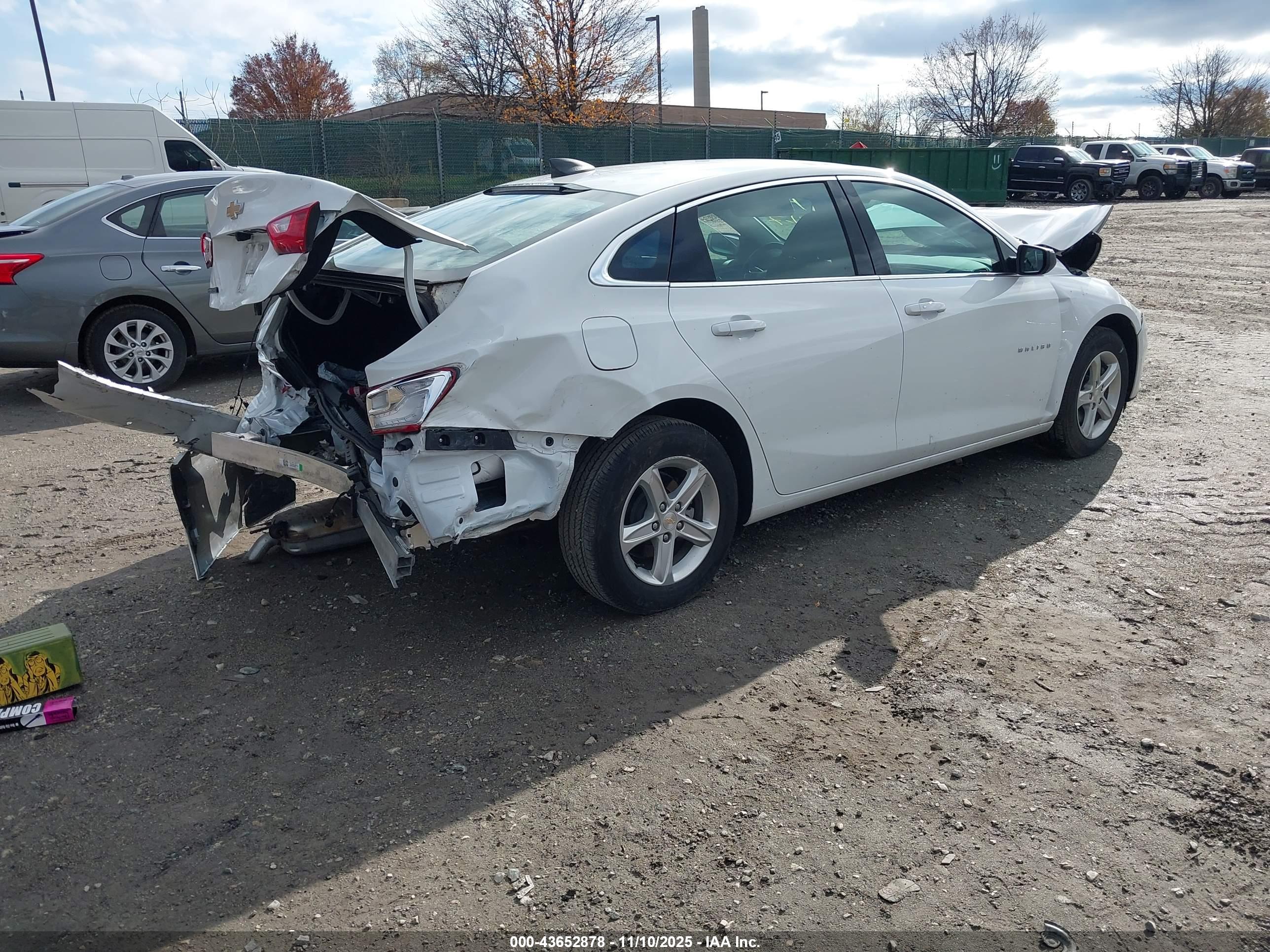 CHEVROLET MALIBU image 4