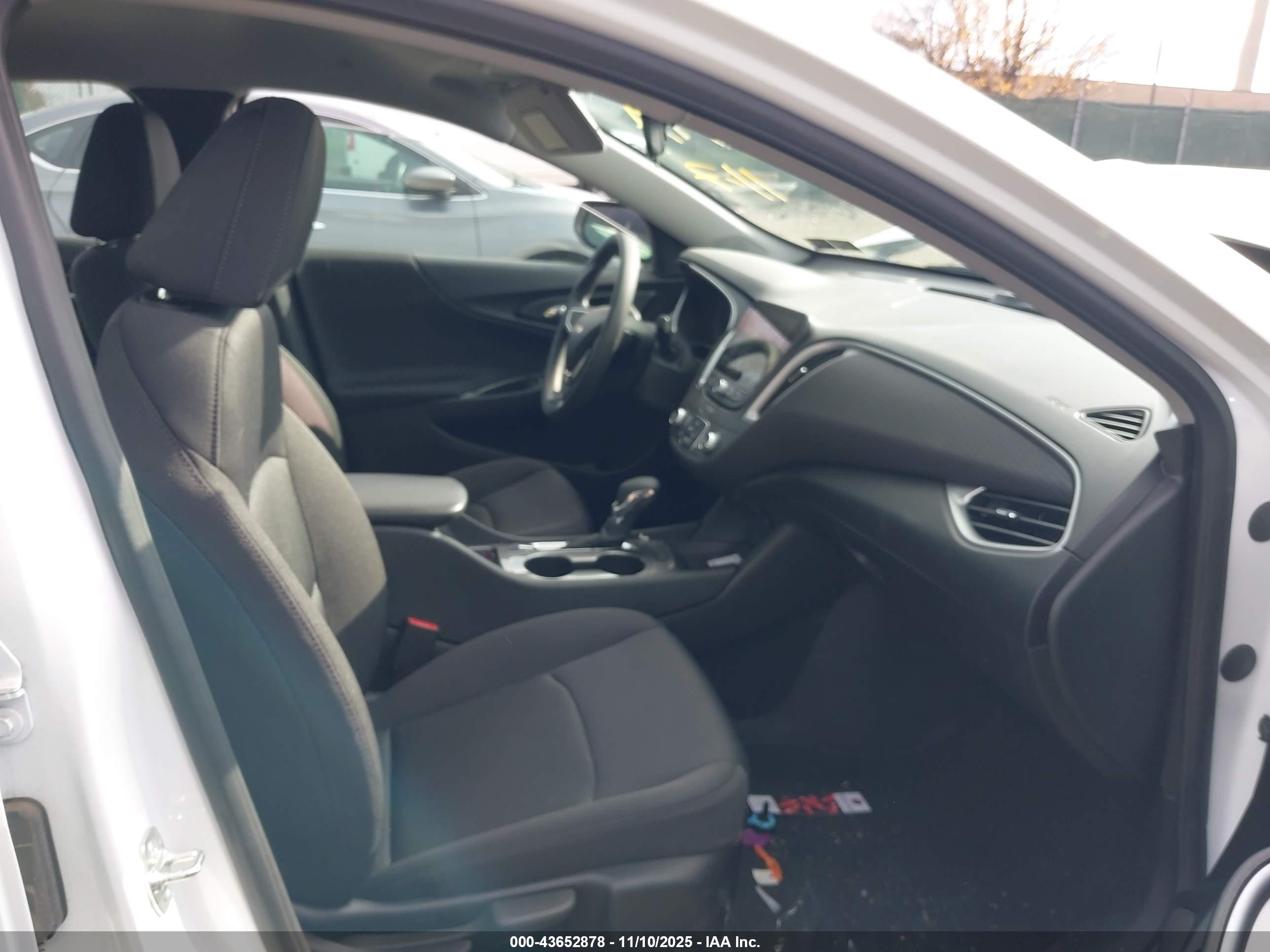 CHEVROLET MALIBU image 5