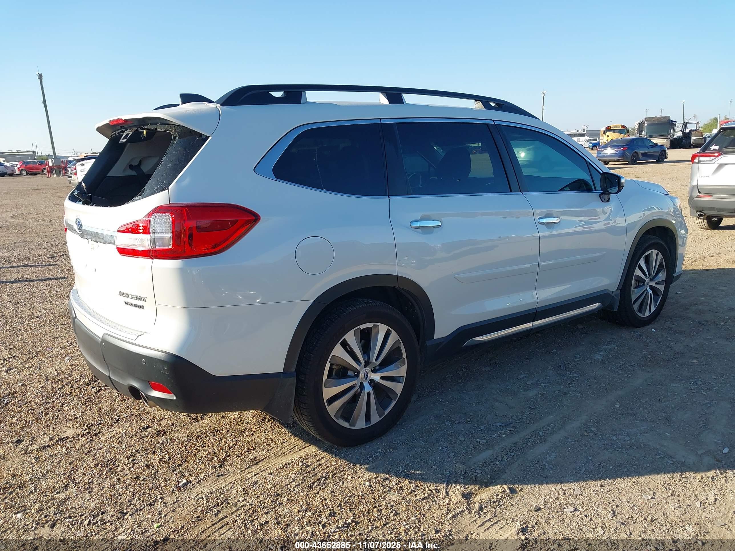 SUBARU ASCENT image 4