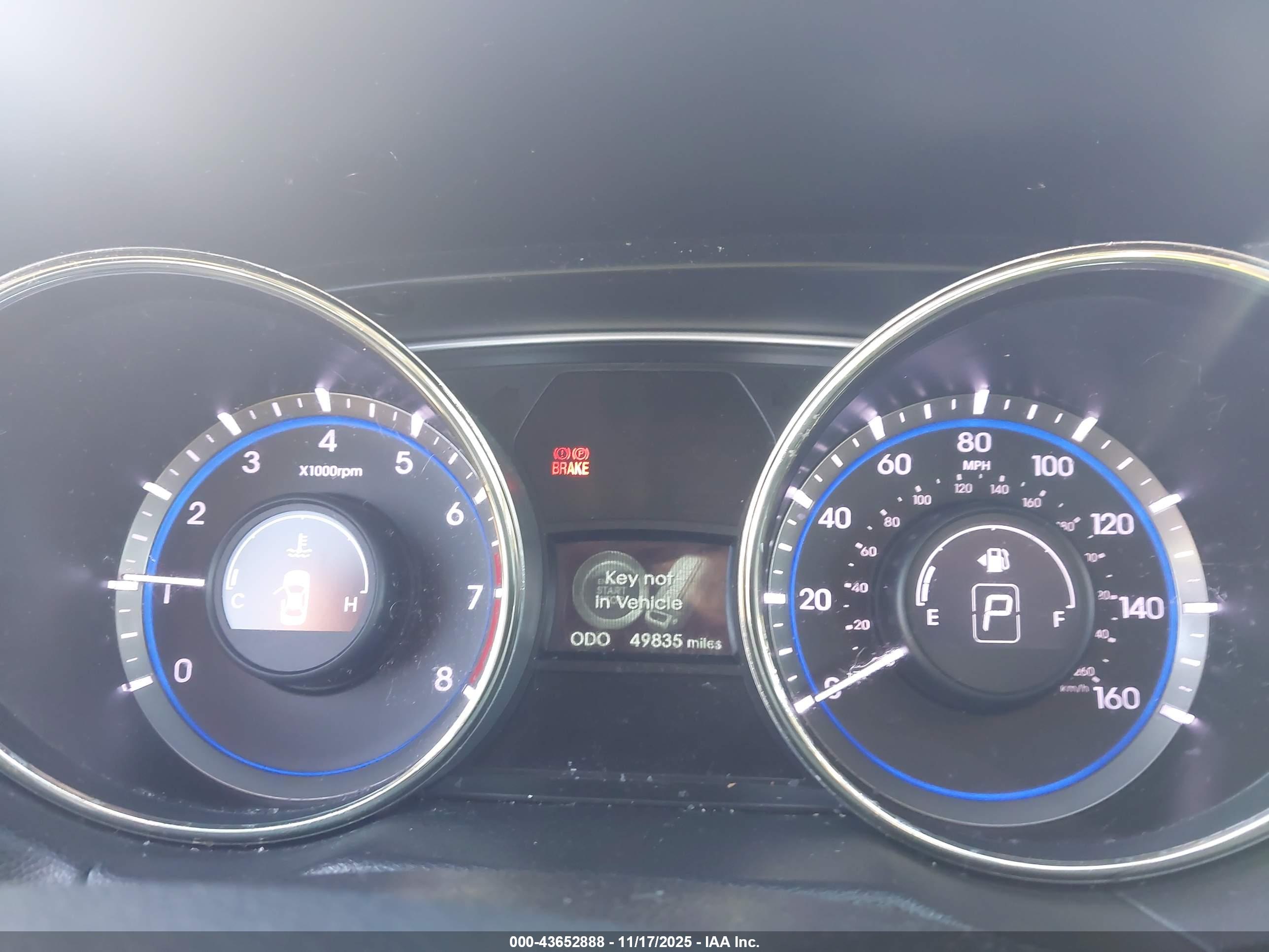 HYUNDAI SONATA image 7