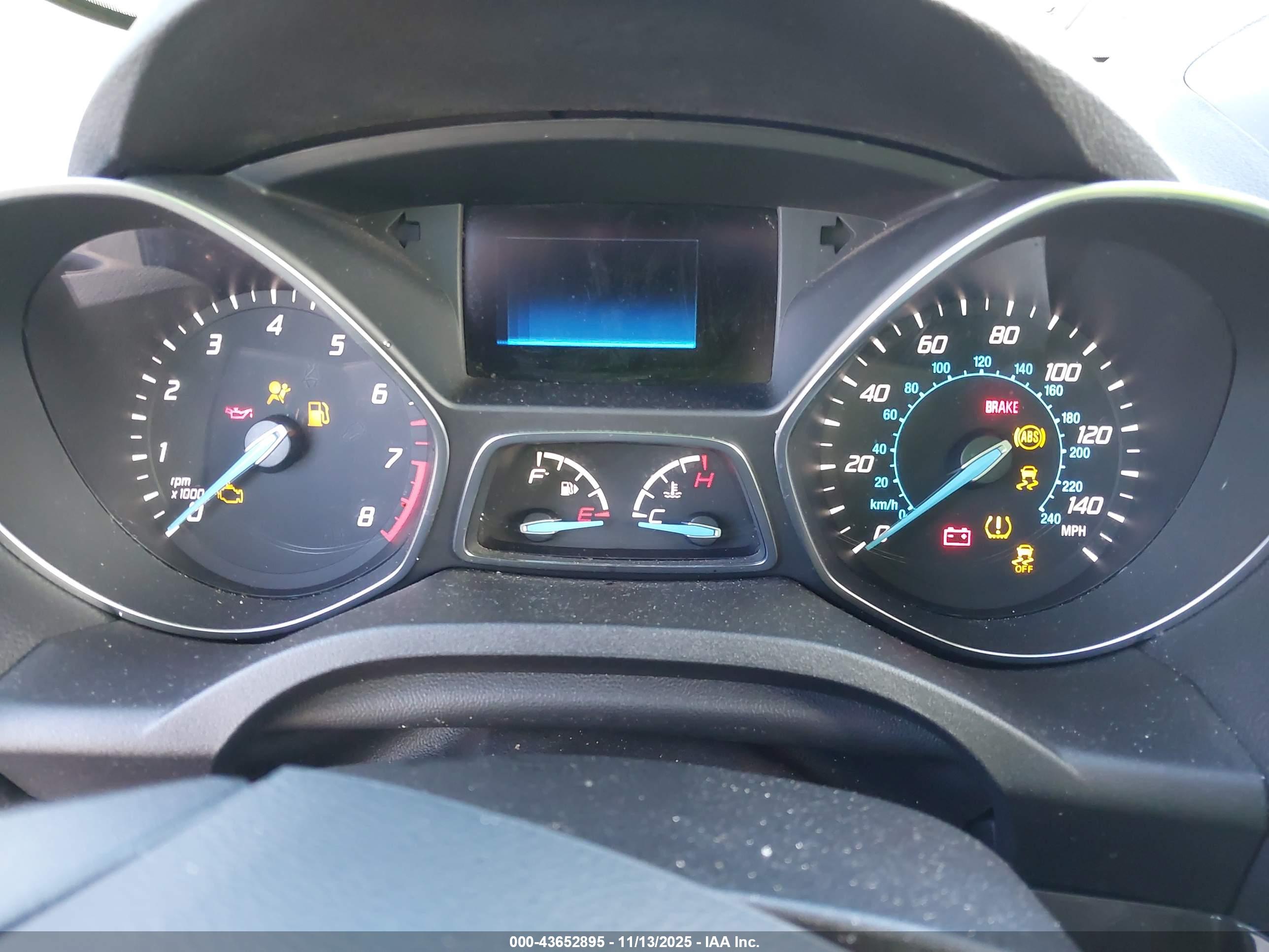 FORD ESCAPE image 7