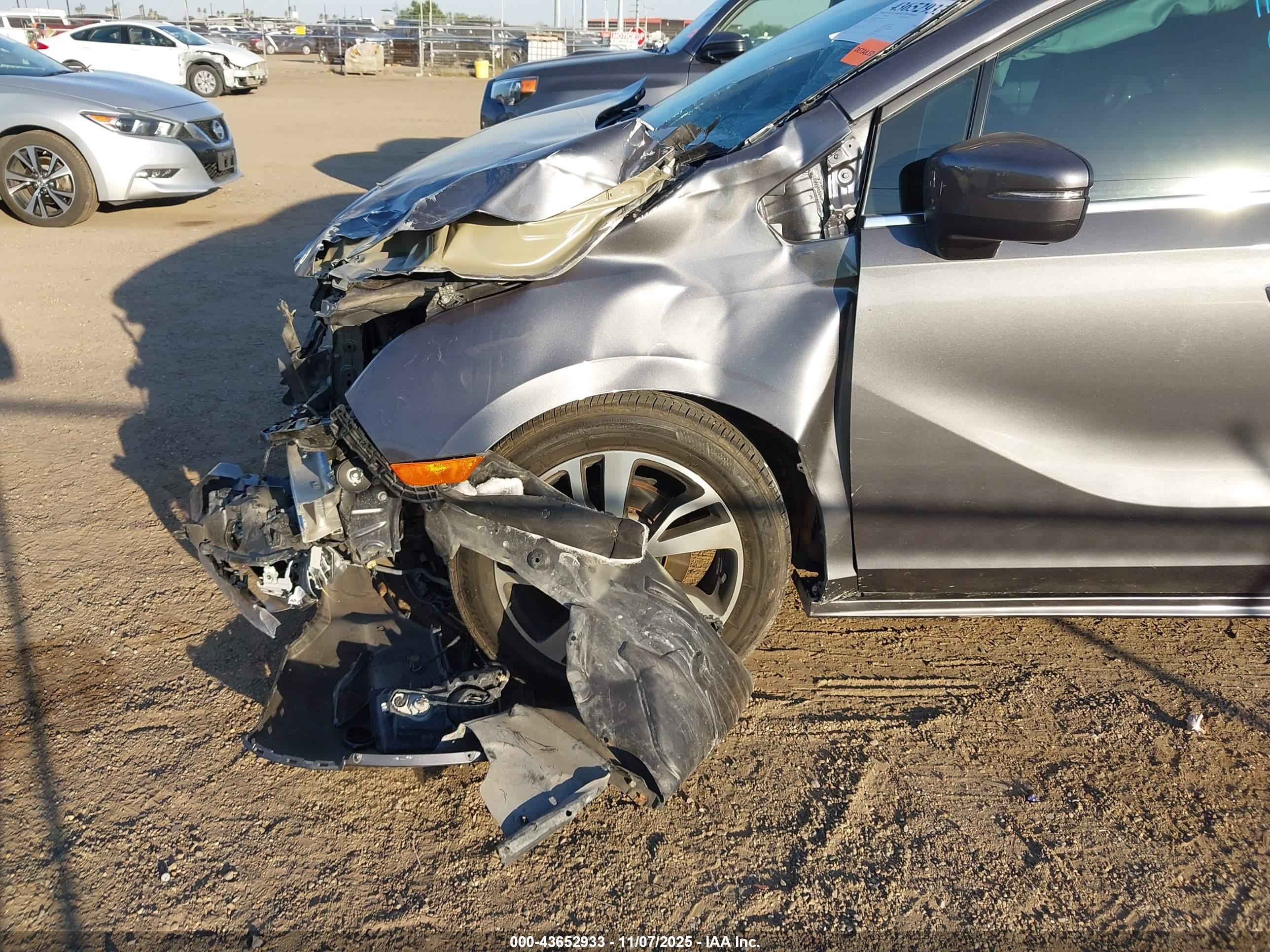 HONDA ODYSSEY image 6