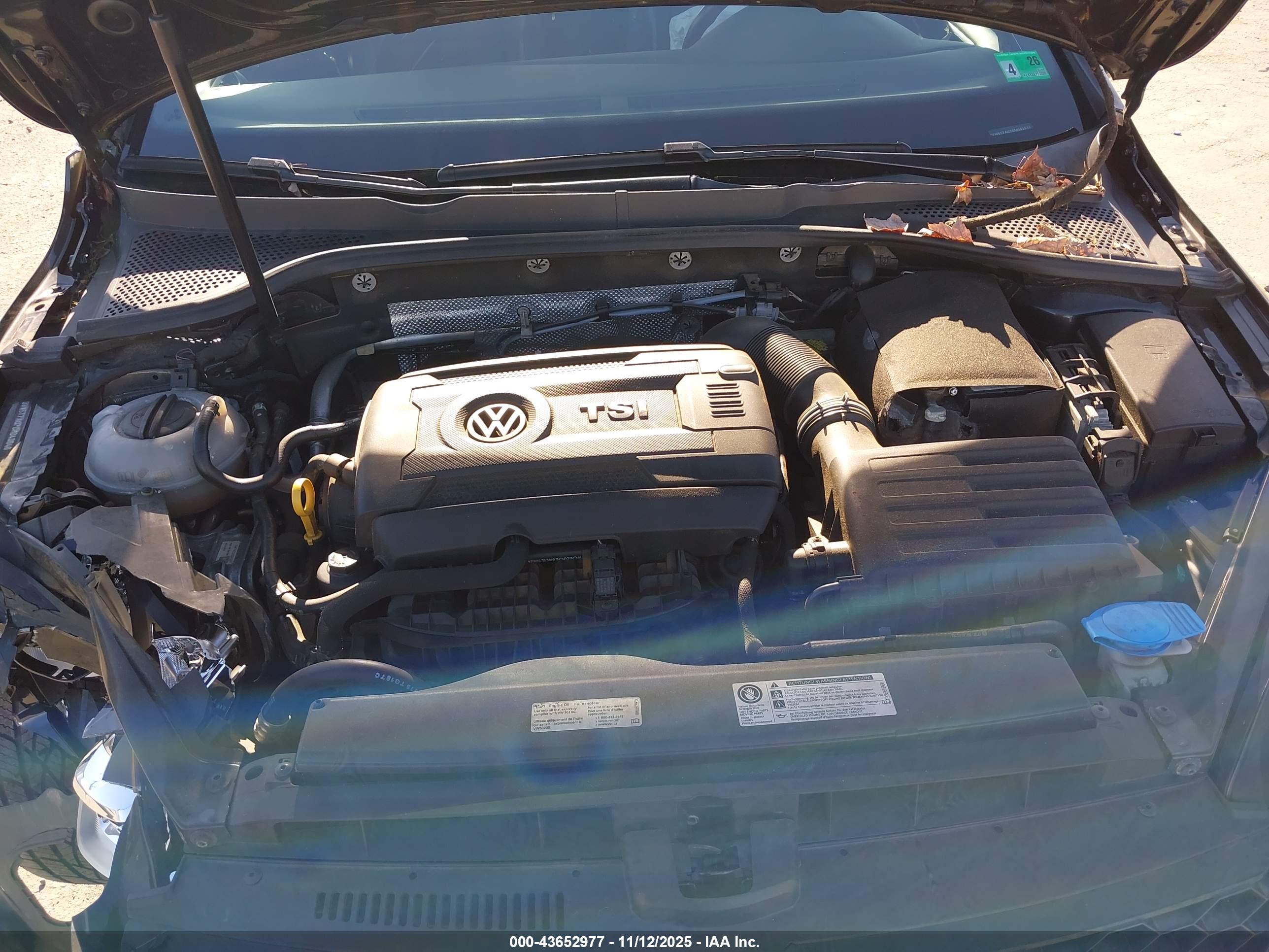 VOLKSWAGEN GOLF image 10
