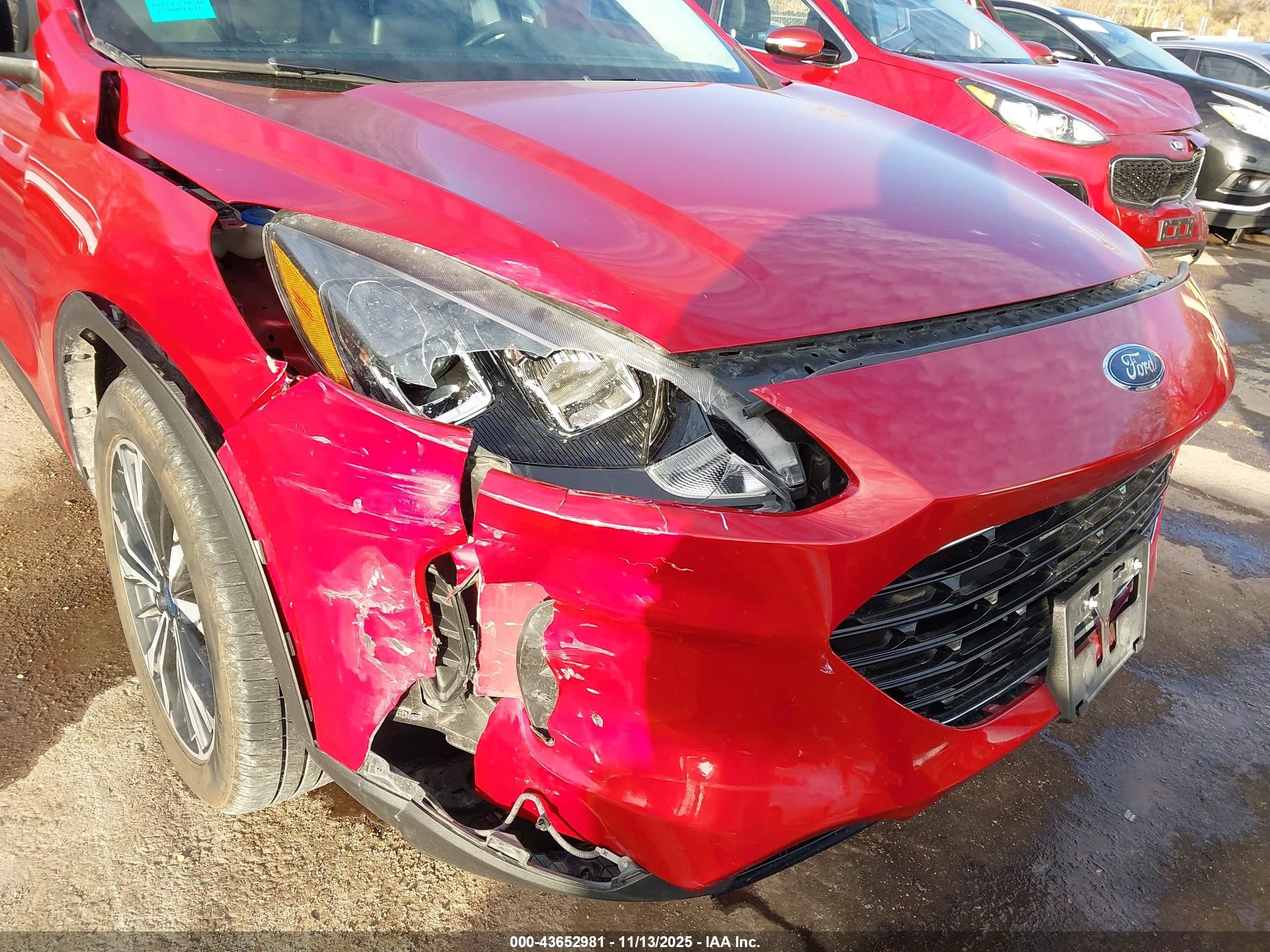 FORD ESCAPE image 6