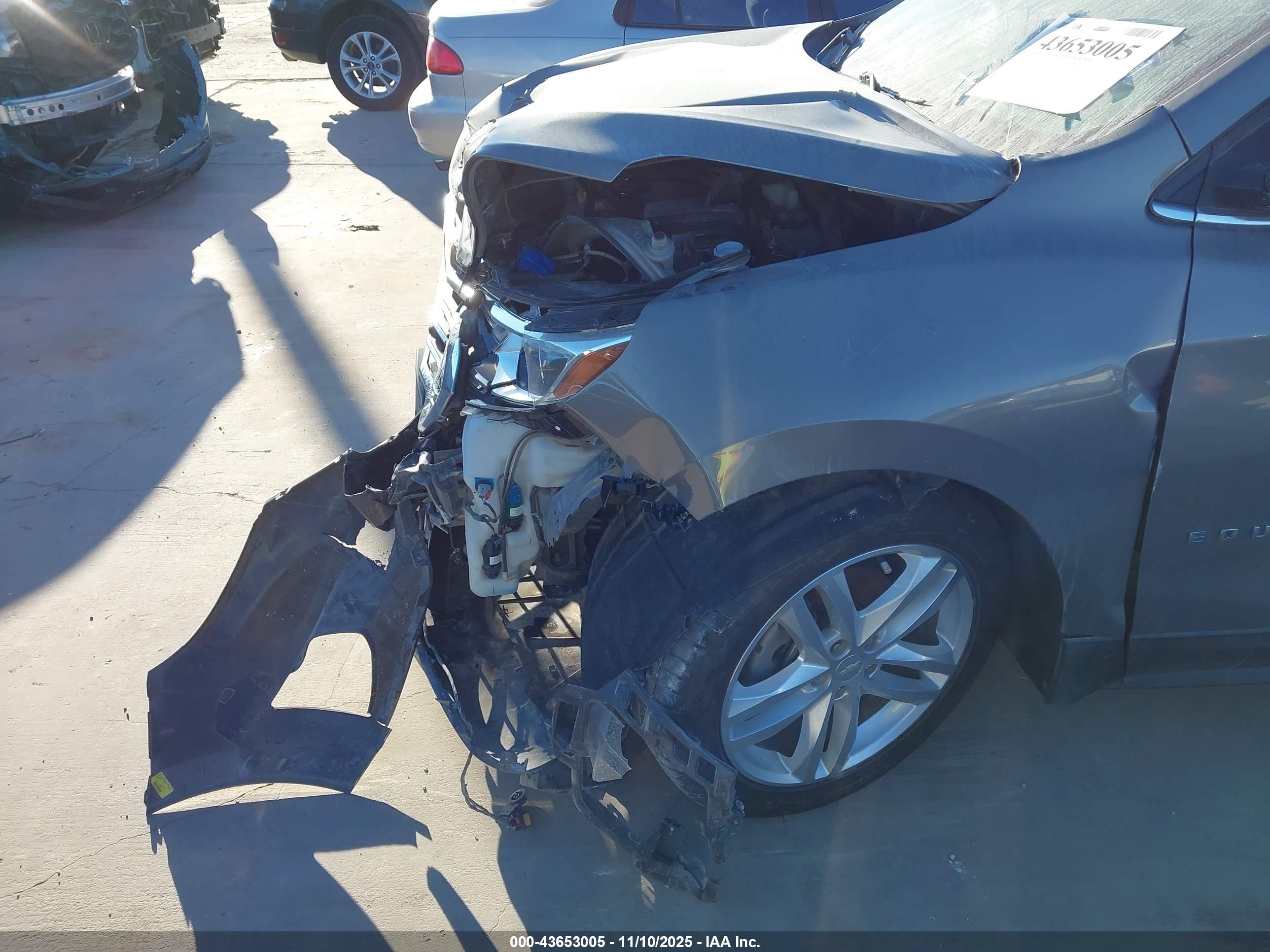 CHEVROLET EQUINOX image 6