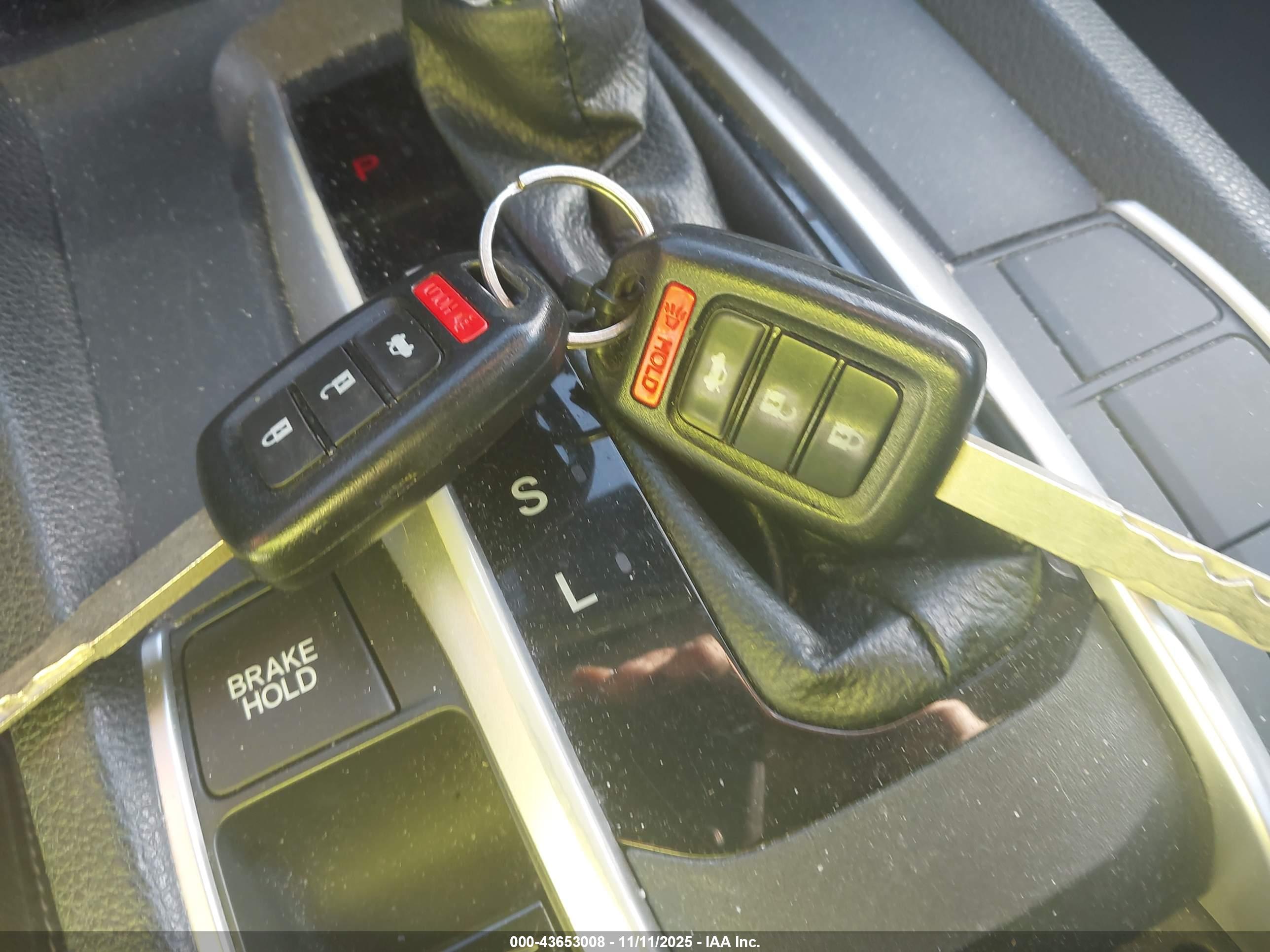 HONDA CIVIC image 11