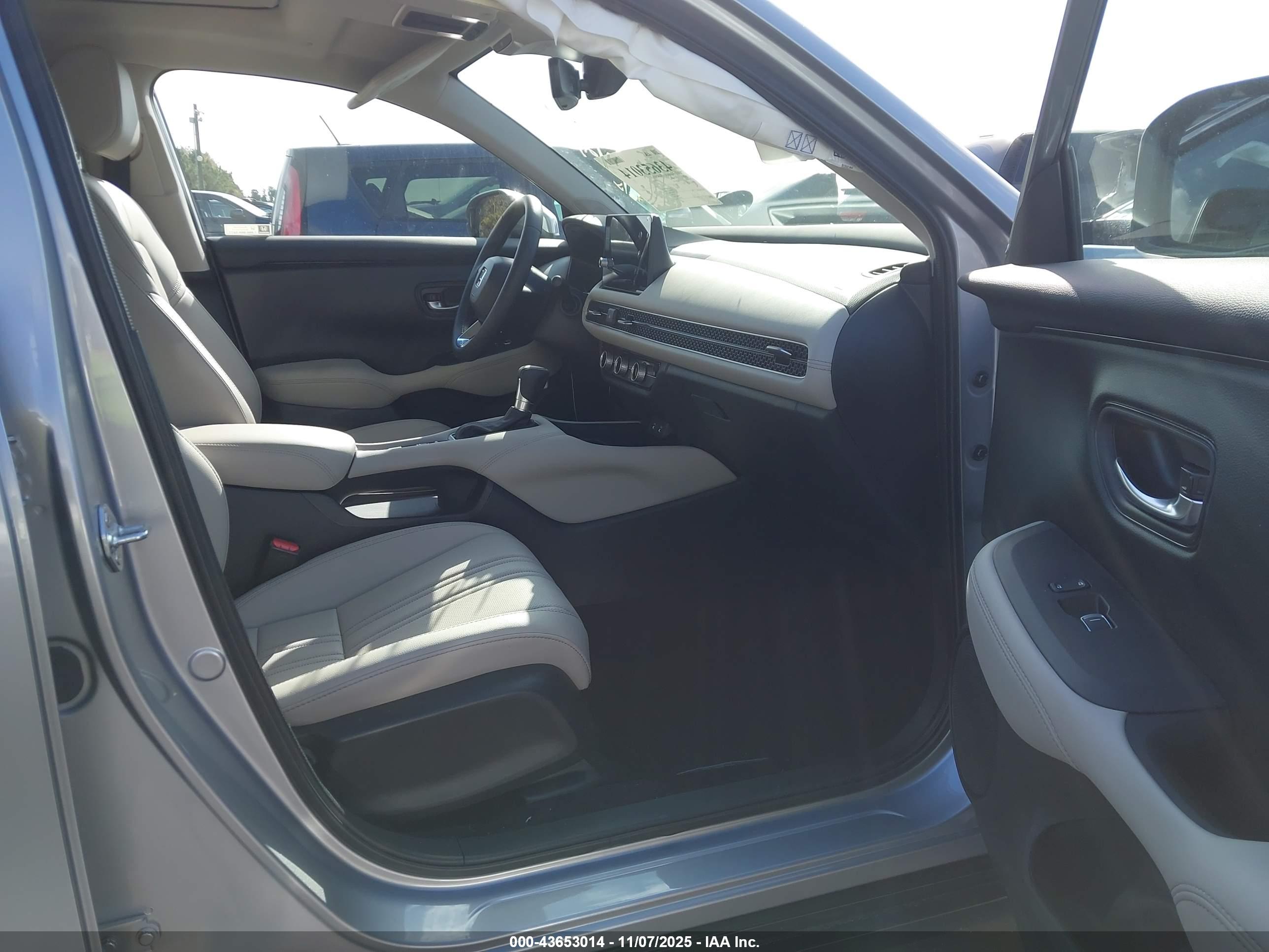 HONDA HR-V image 5