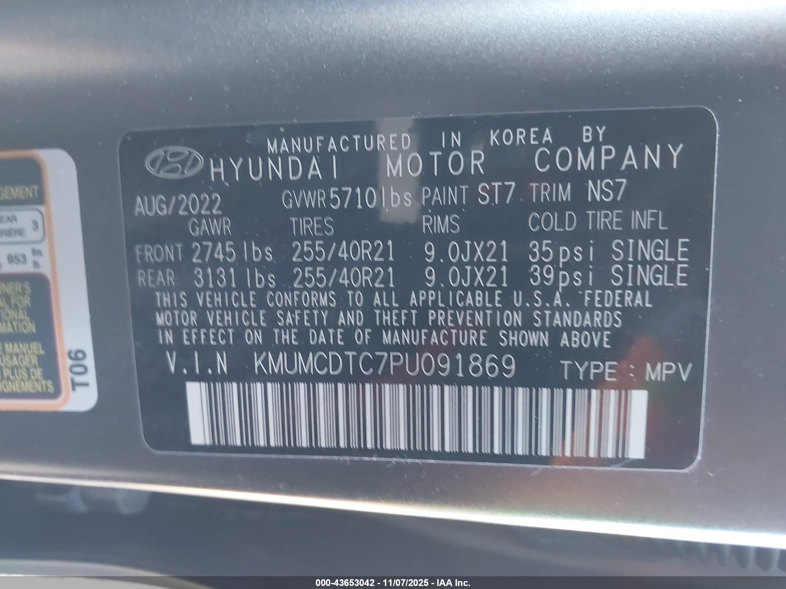 GENESIS GV70 image 9