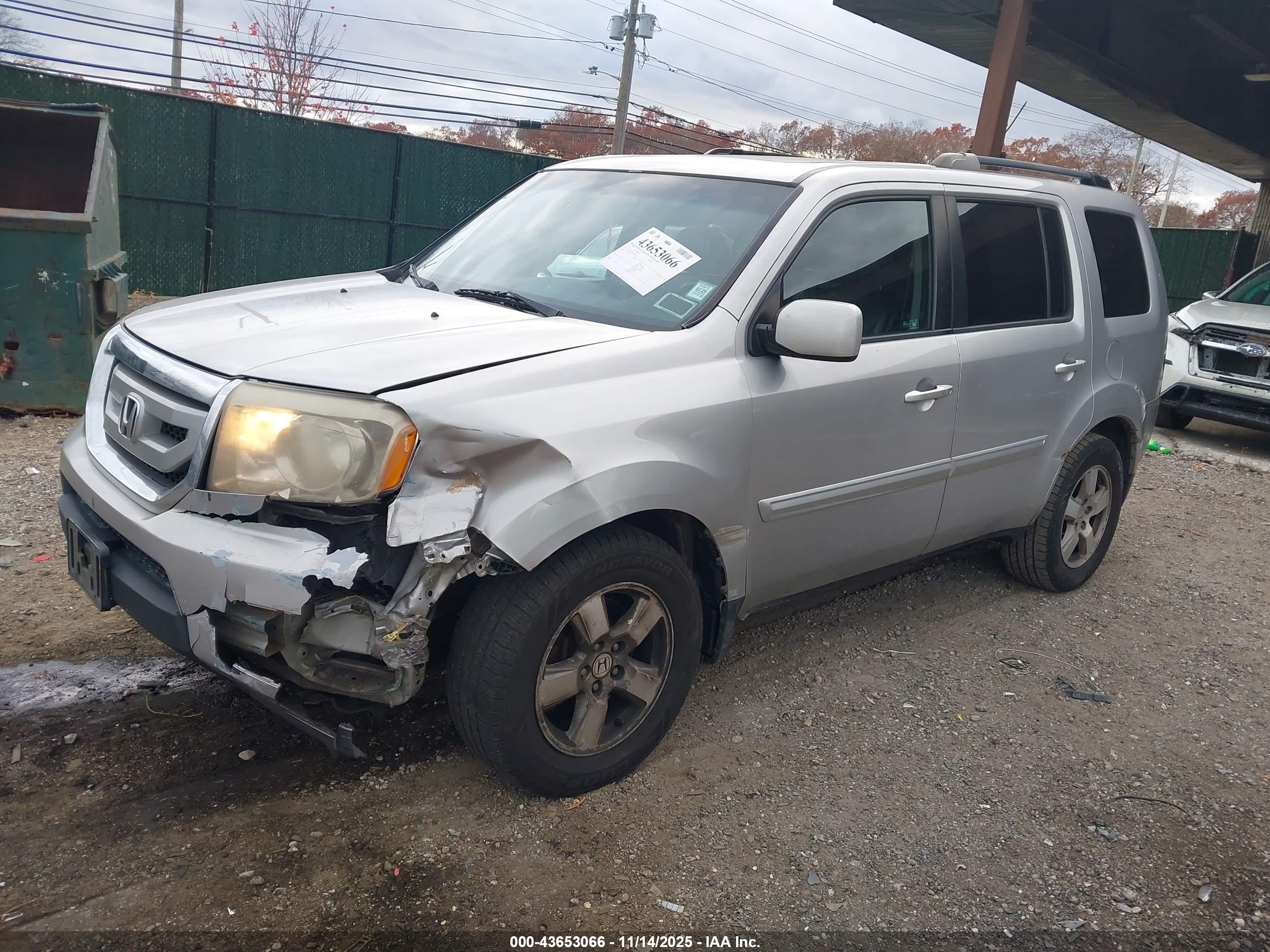 HONDA PILOT image 2