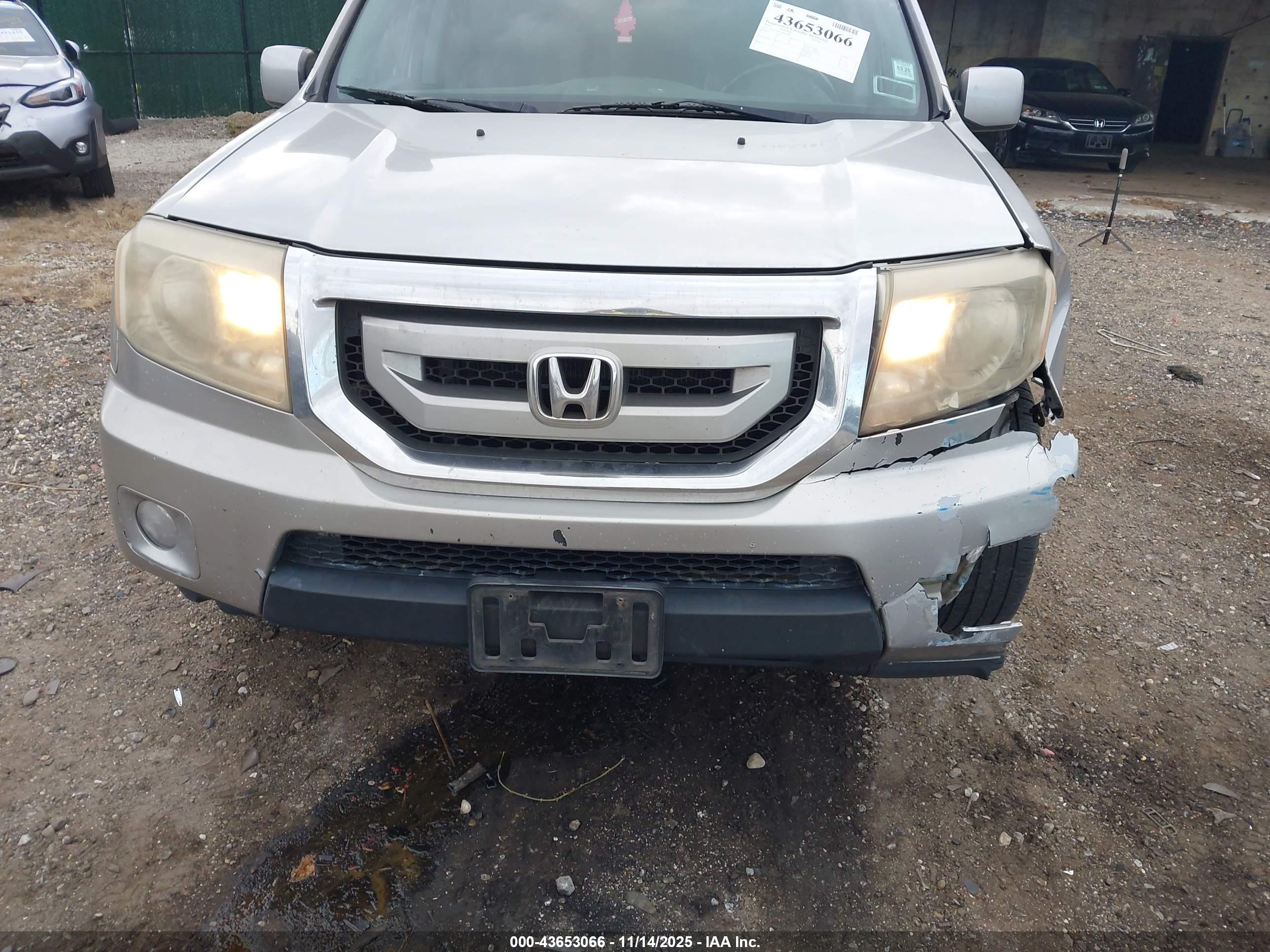 HONDA PILOT image 6