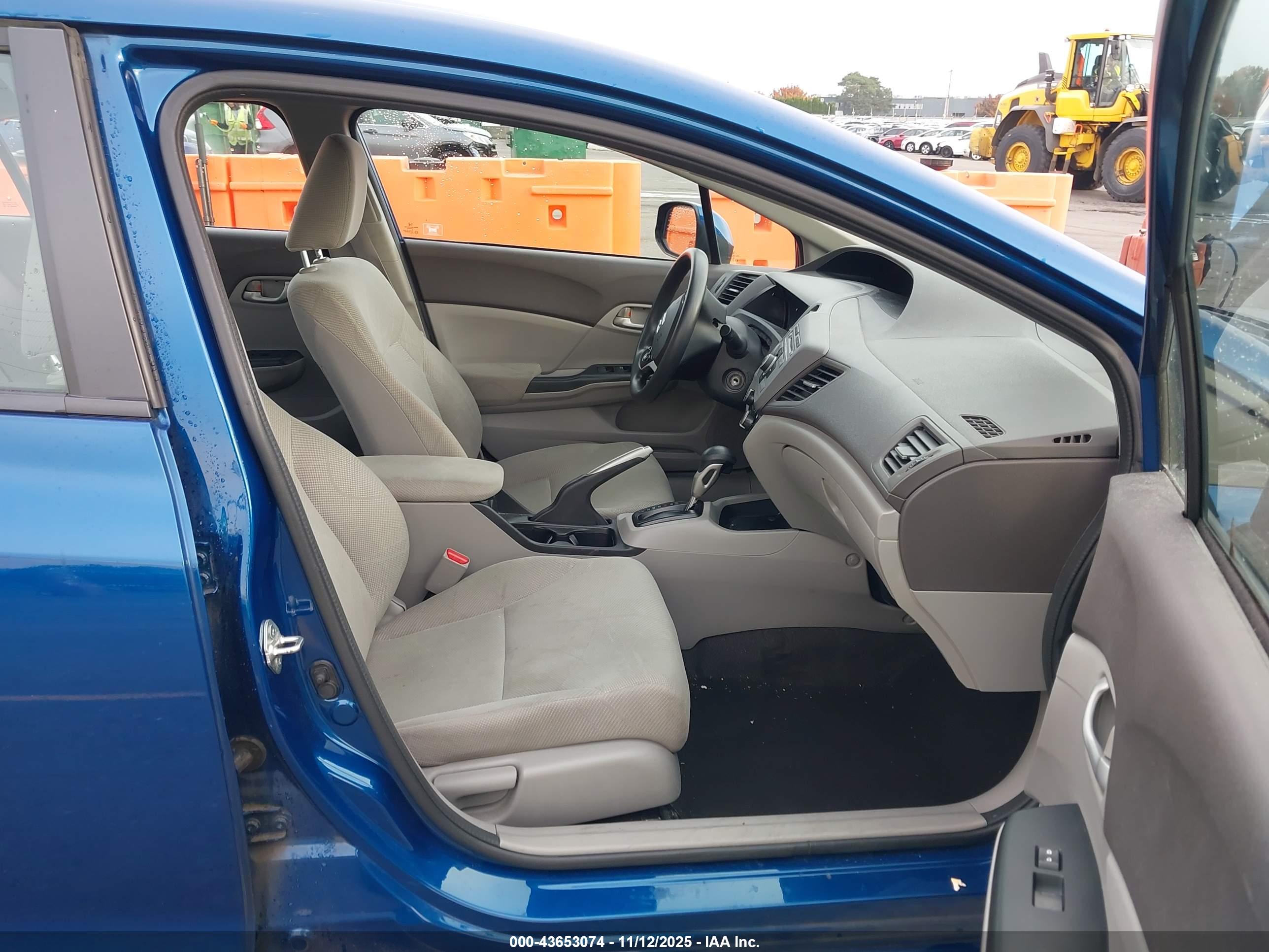 HONDA CIVIC image 5
