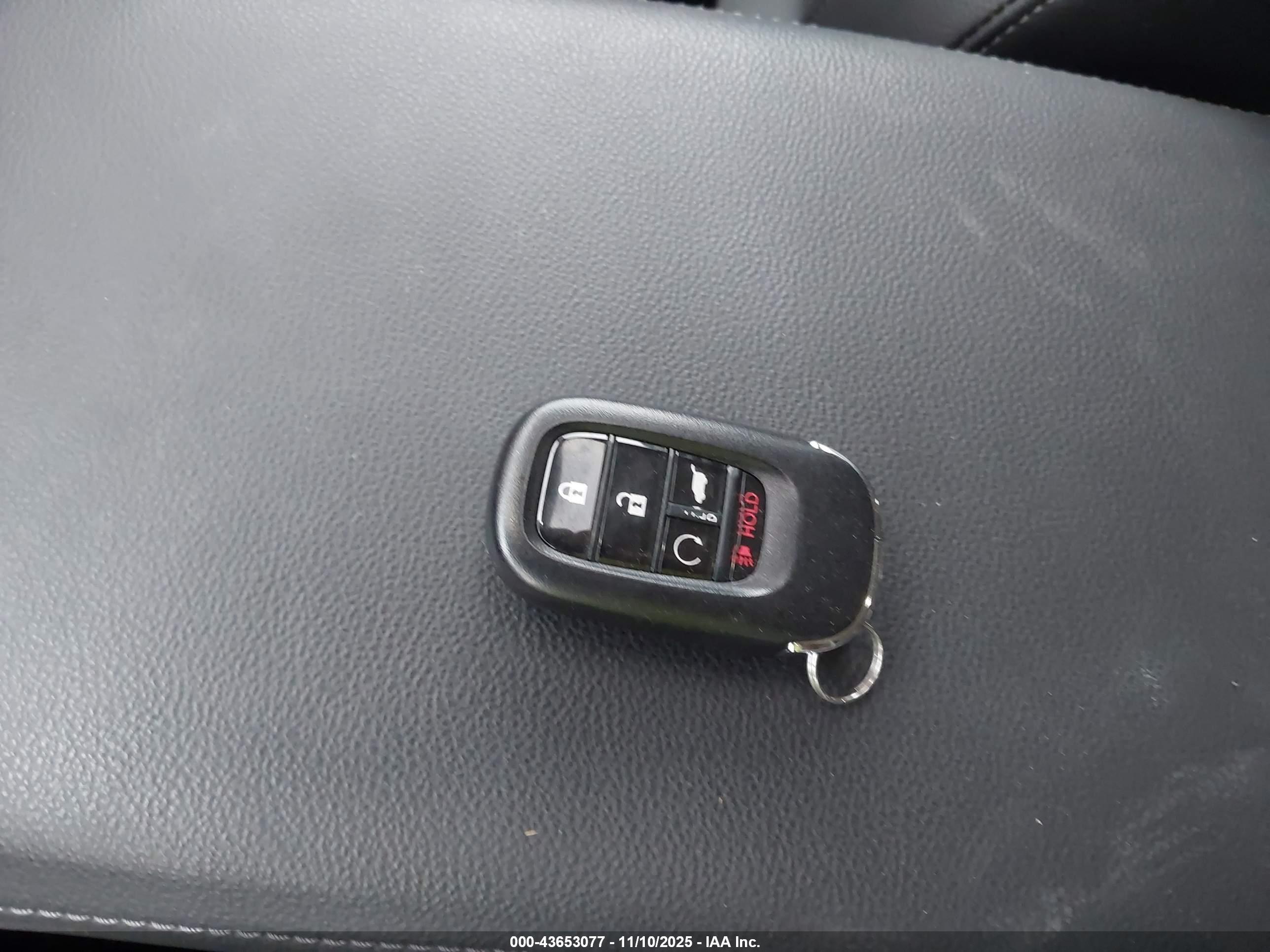 HONDA CR-V image 11
