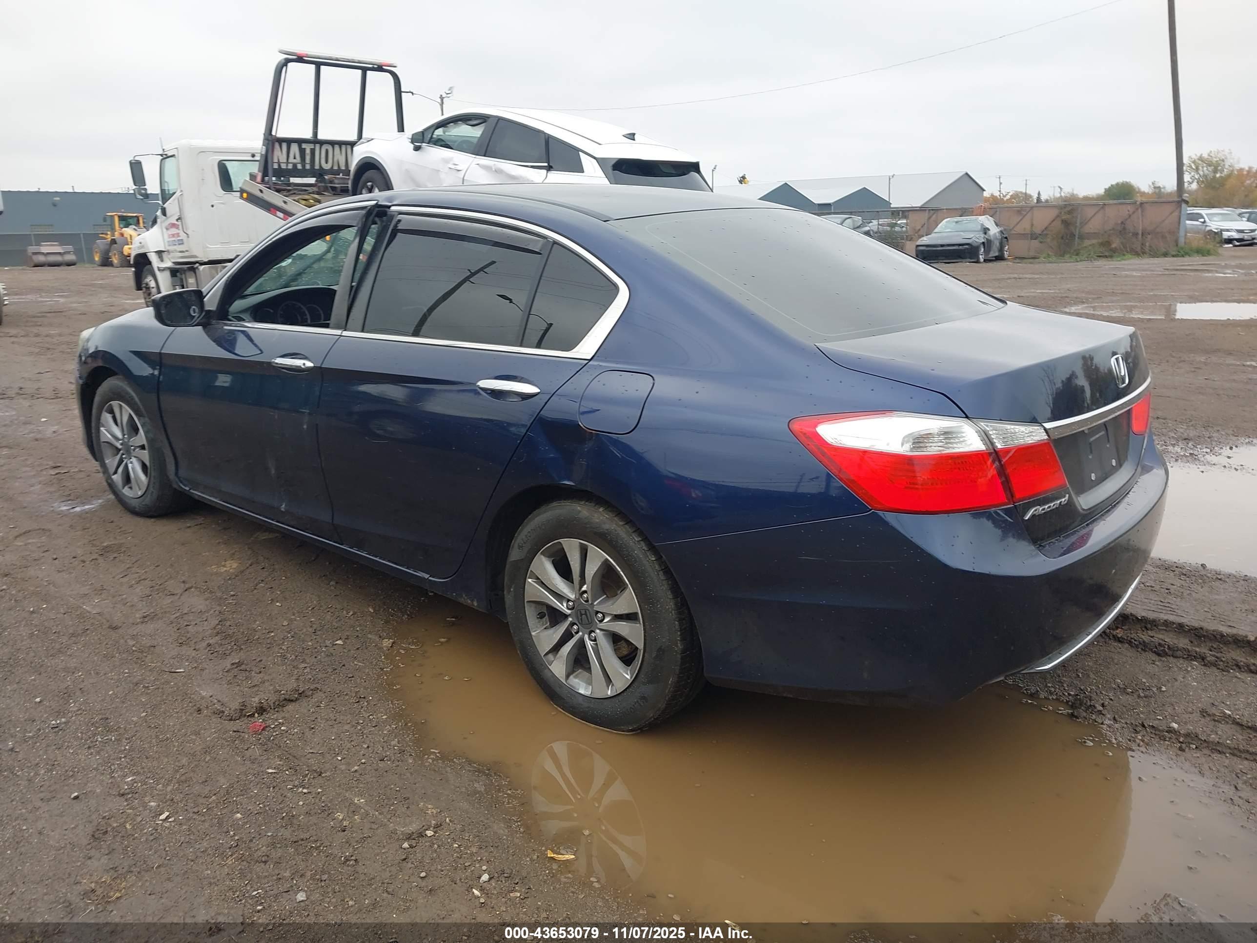 HONDA ACCORD image 3