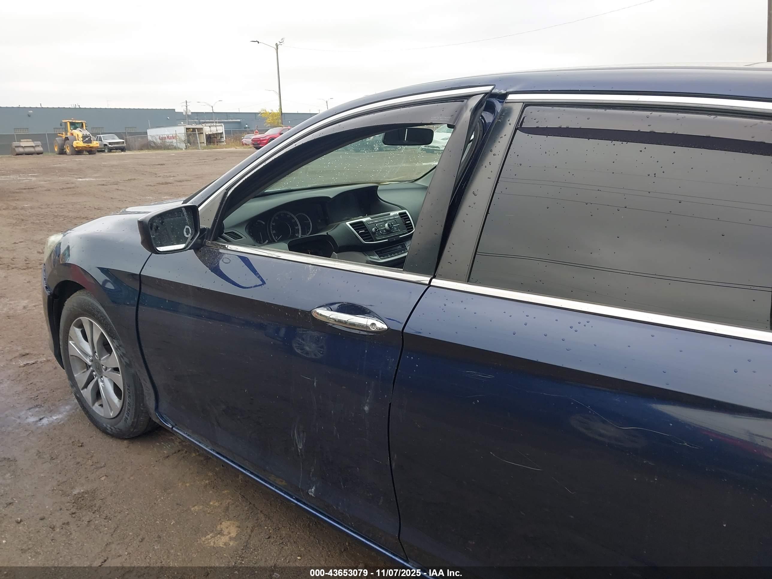 HONDA ACCORD image 6