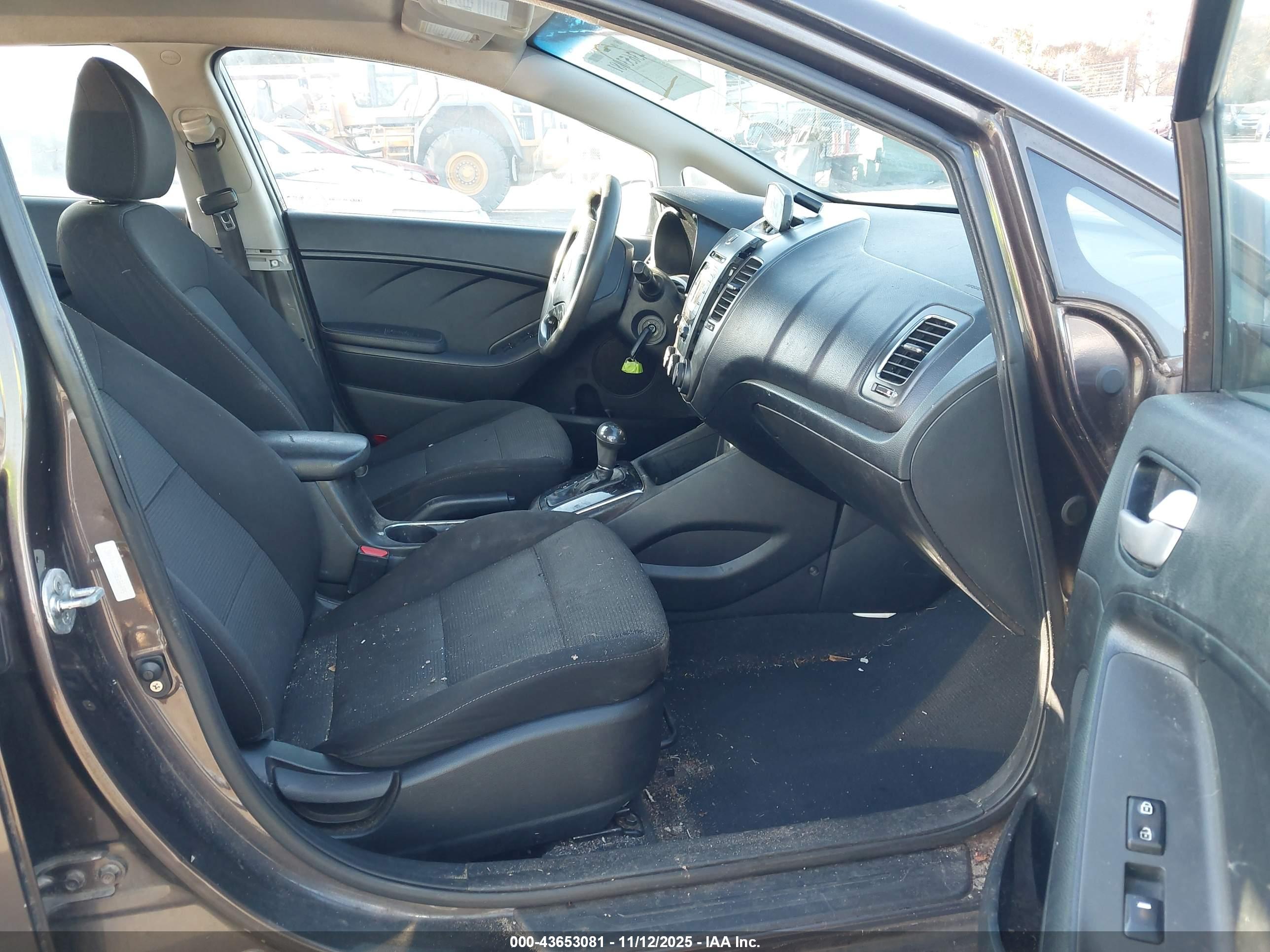 KIA FORTE image 5