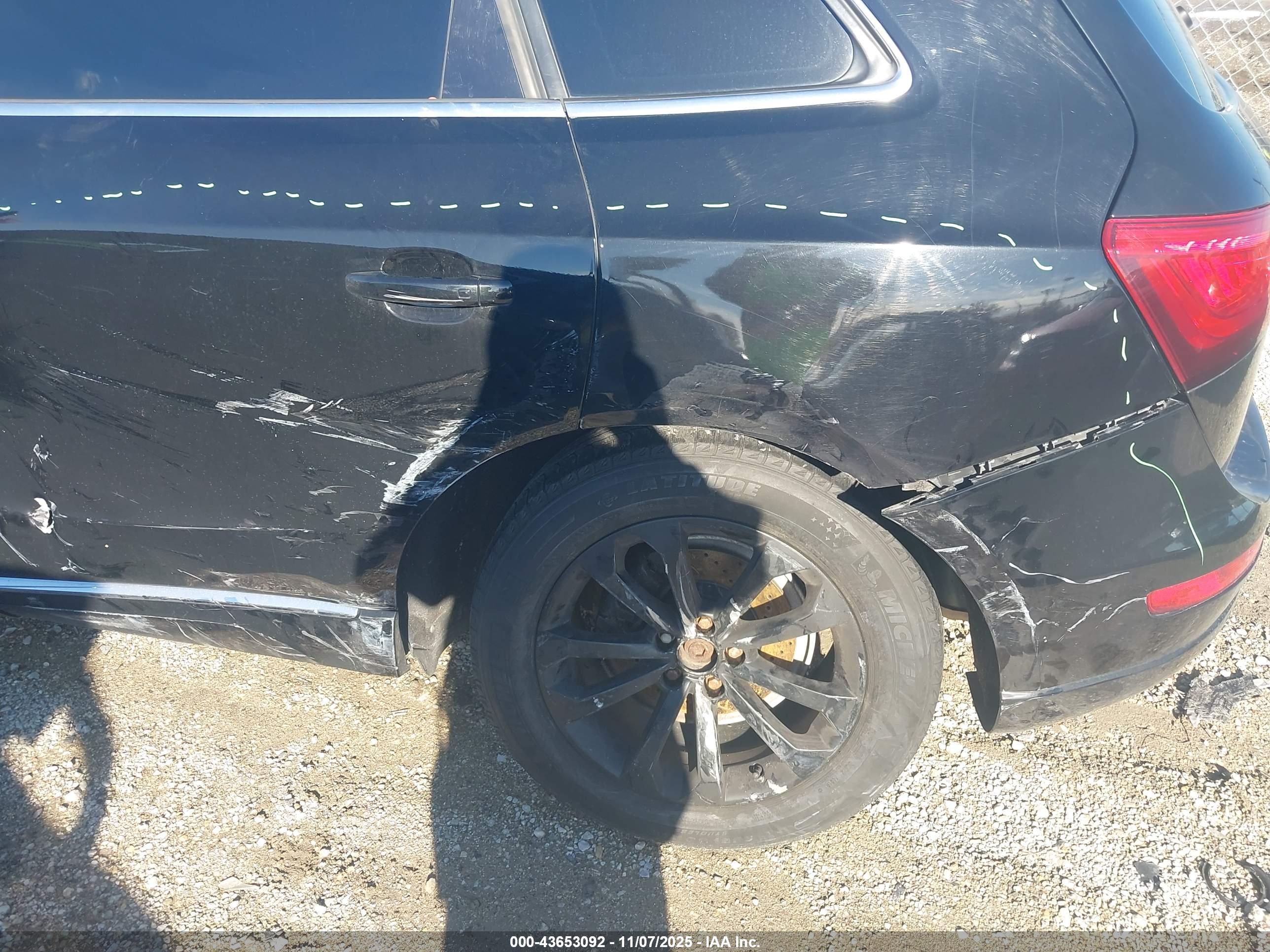 AUDI Q5 image 6