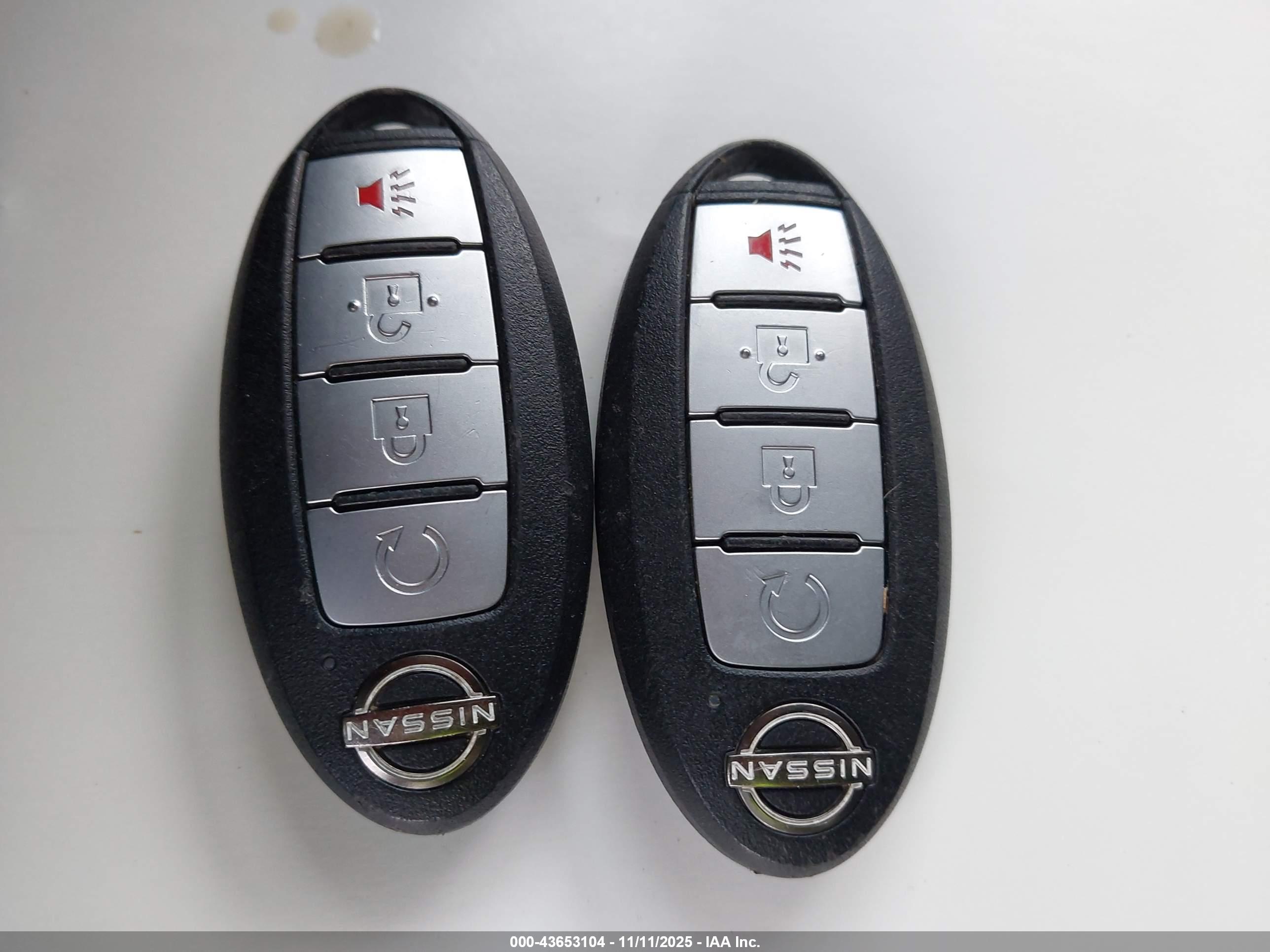 NISSAN KICKS image 11