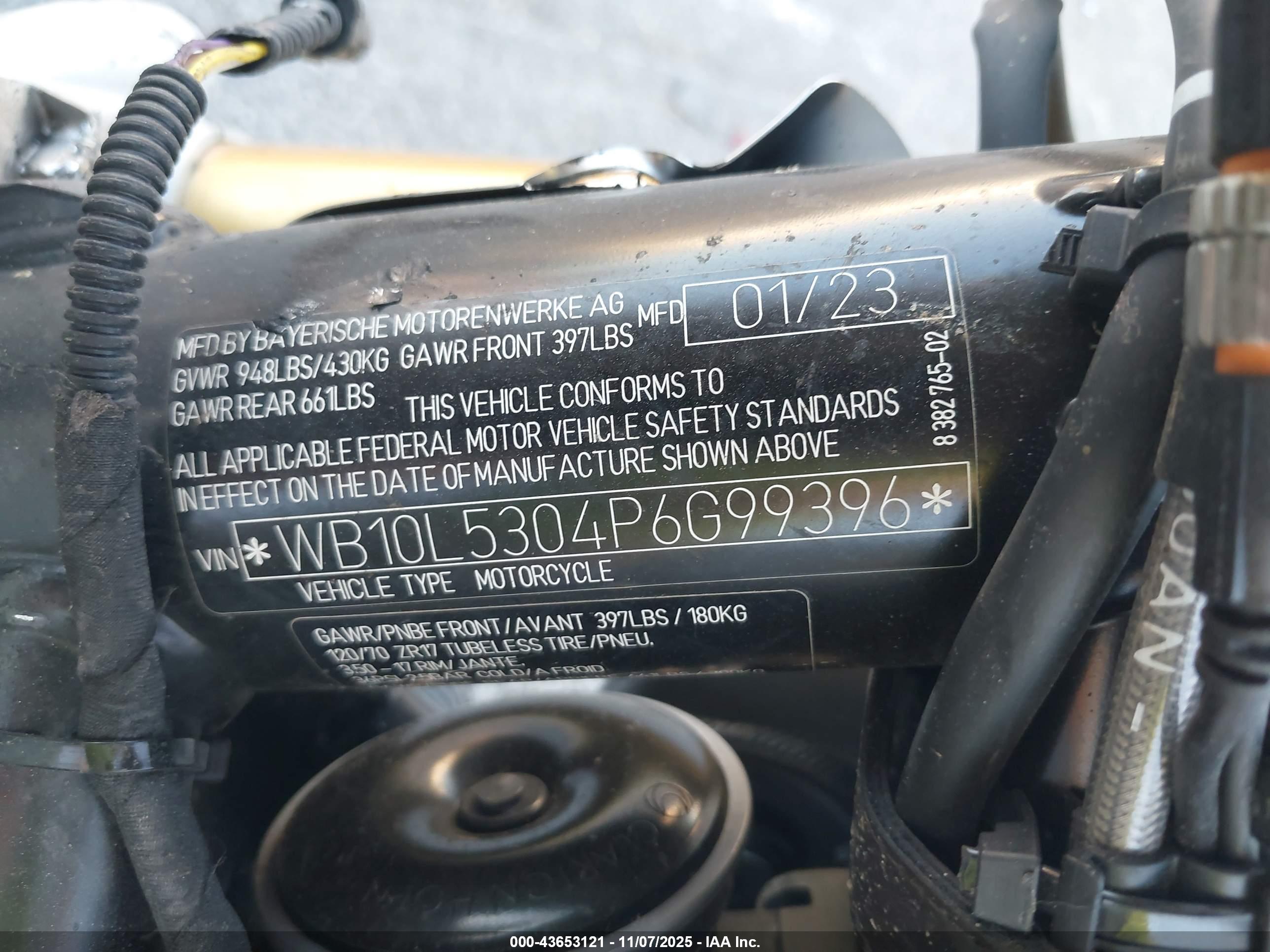 BMW R image 10