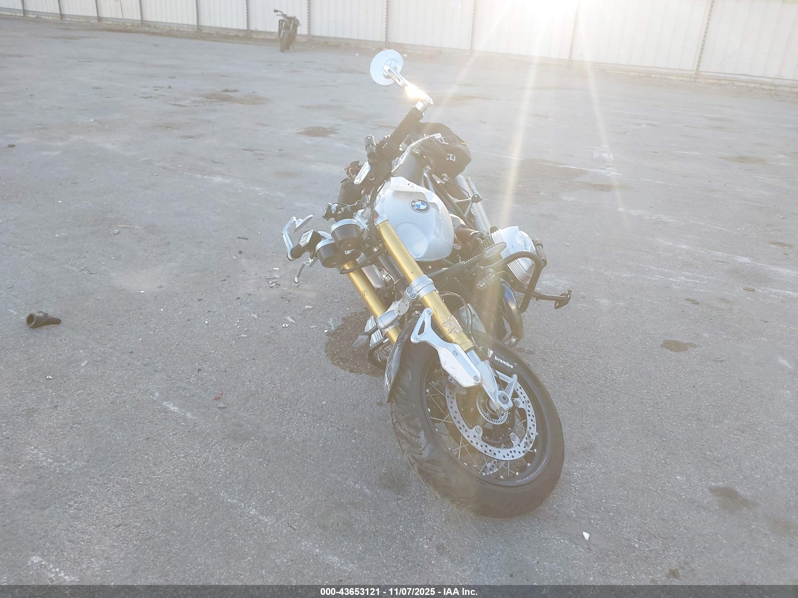 BMW R image 5