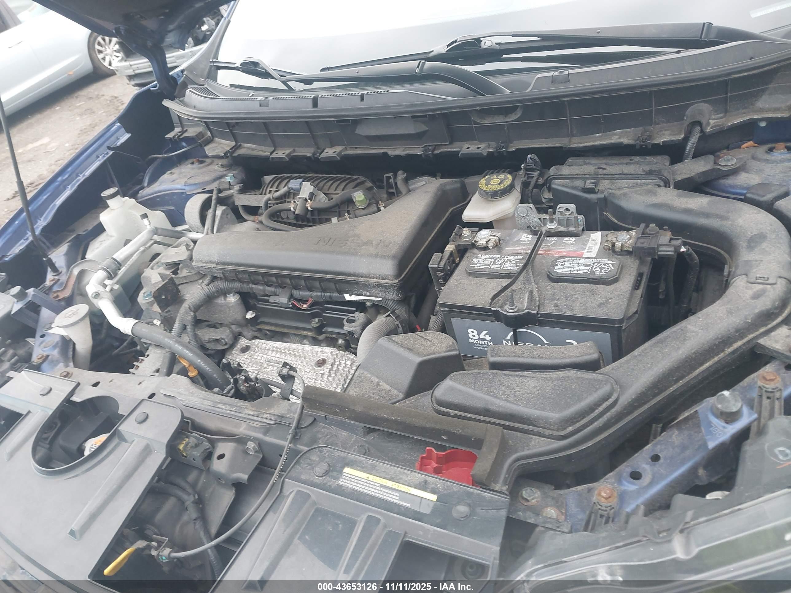 NISSAN ROGUE image 10