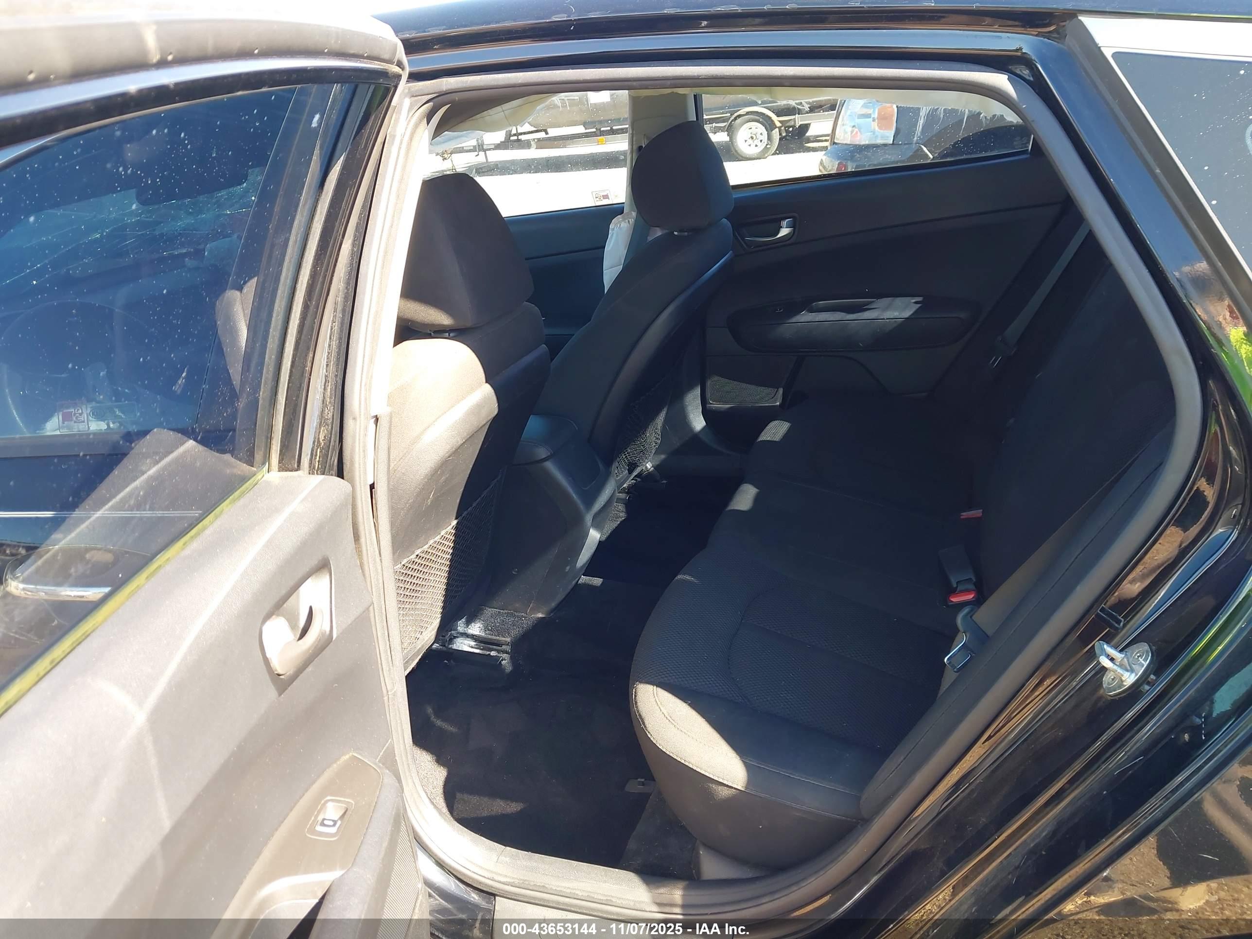 KIA OPTIMA image 8