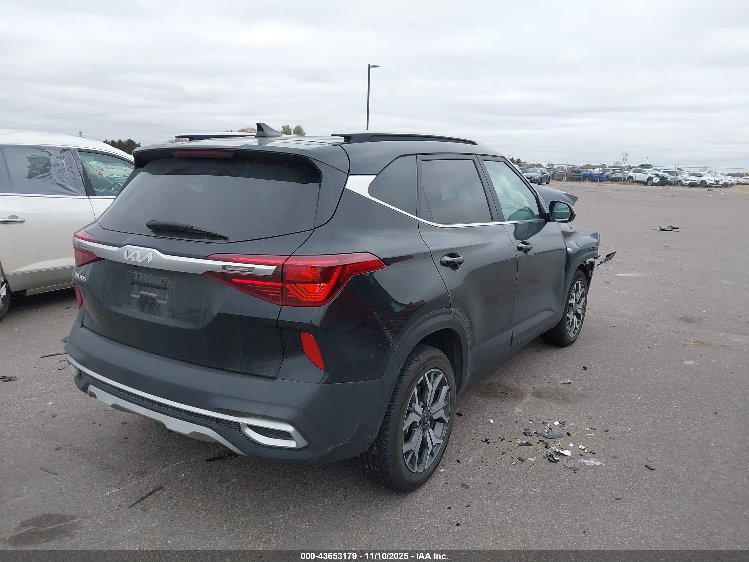 KIA SELTOS image 4