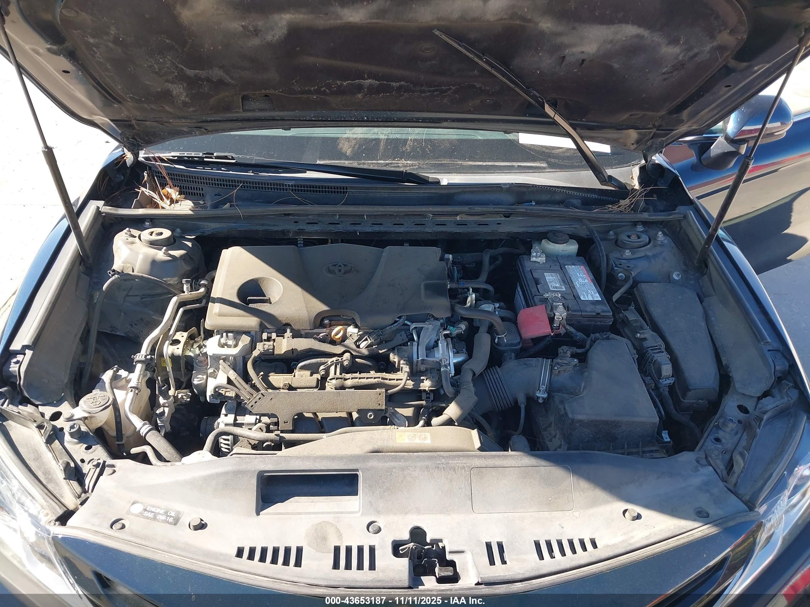 TOYOTA CAMRY image 10