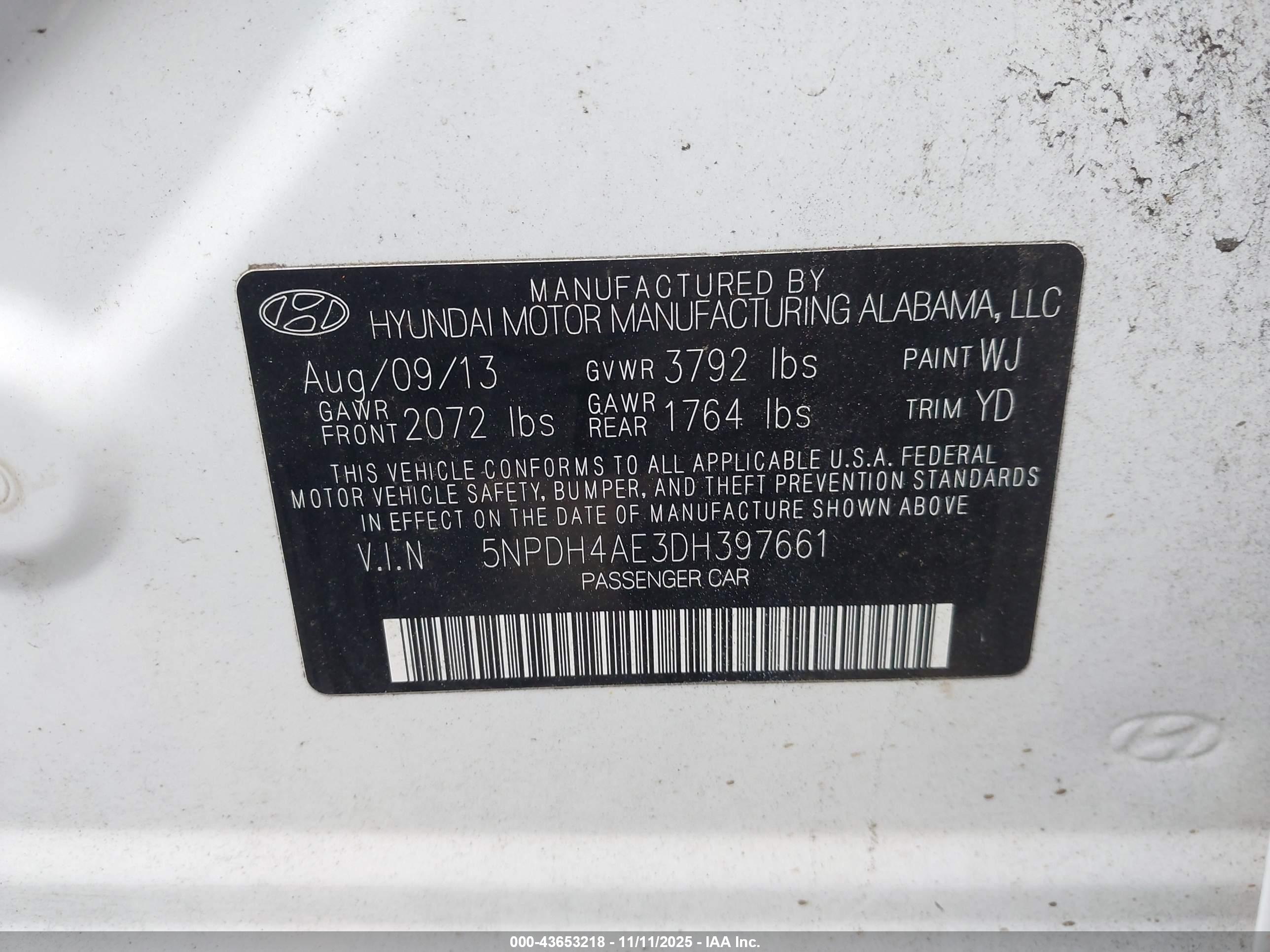 HYUNDAI ELANTRA image 9