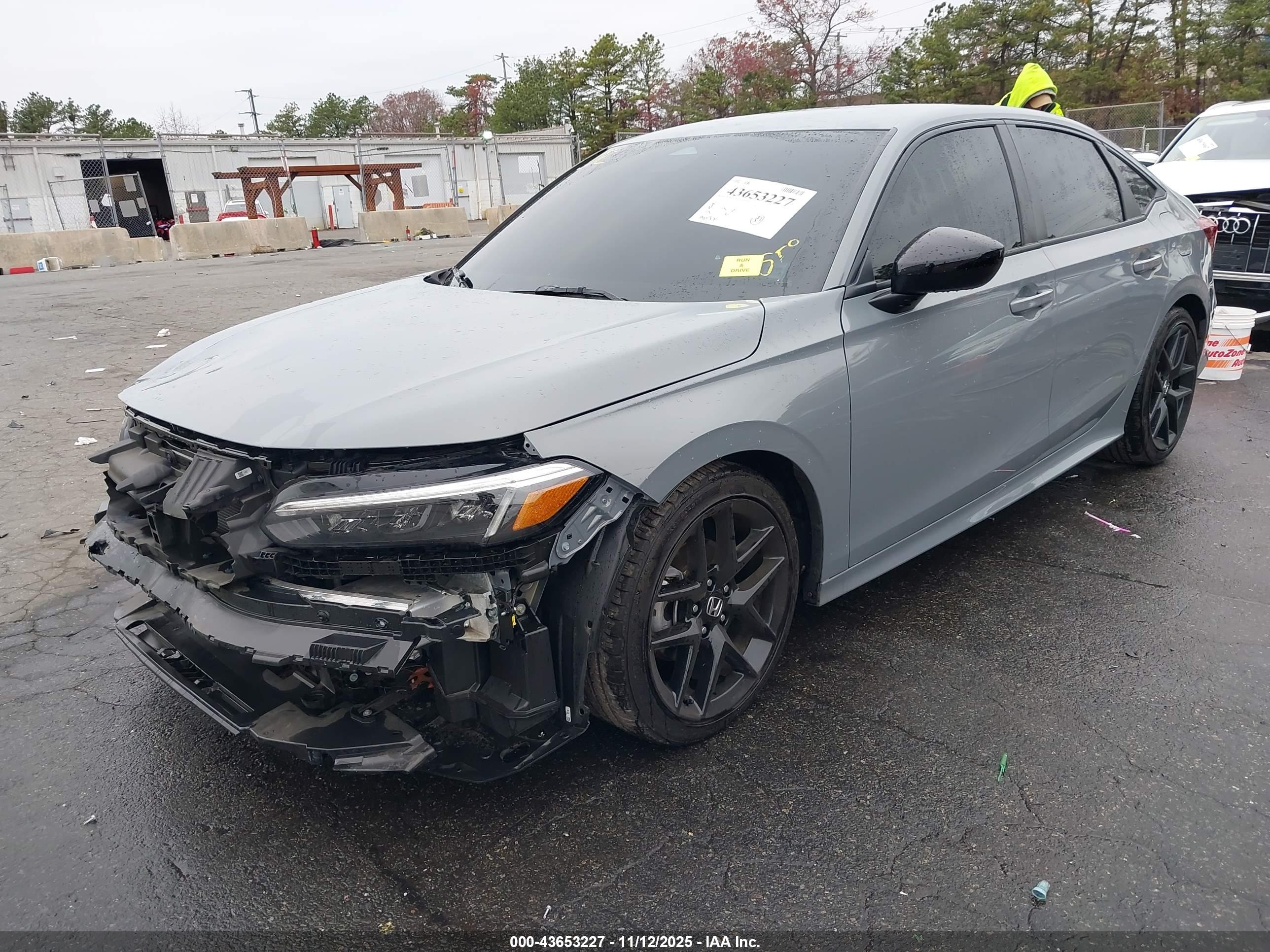 HONDA CIVIC image 2