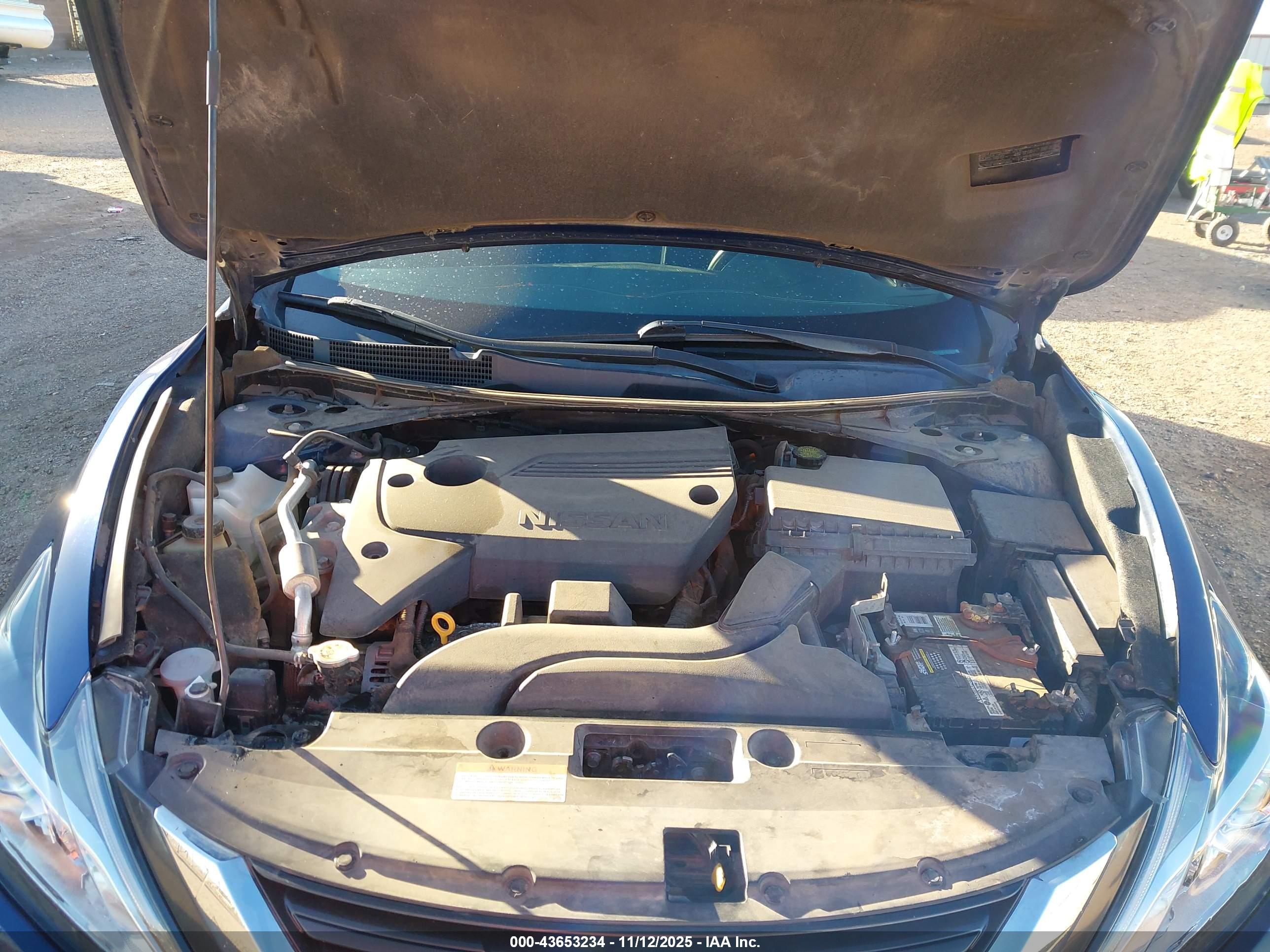 NISSAN ALTIMA image 10