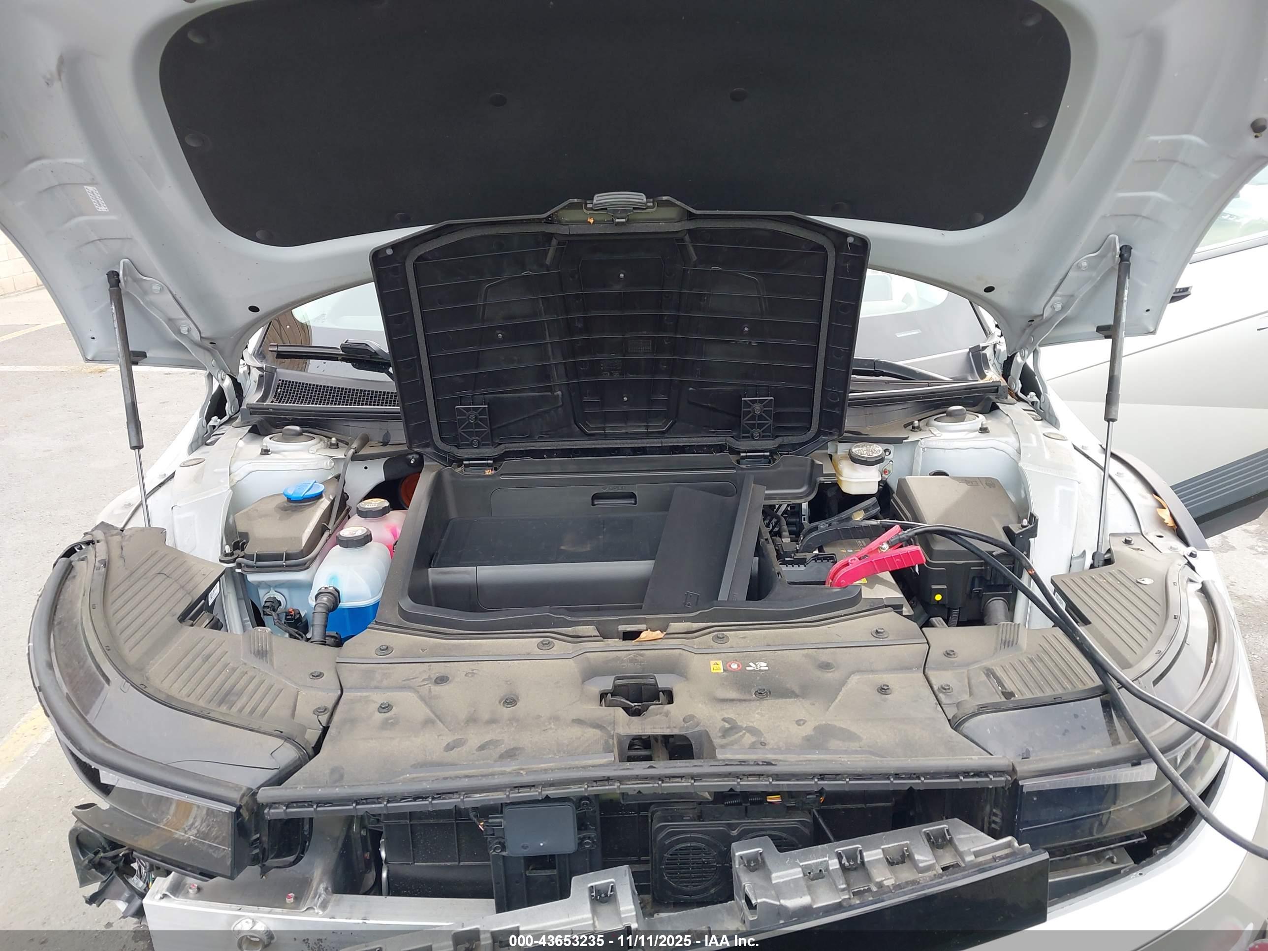 HYUNDAI IONIQ image 10