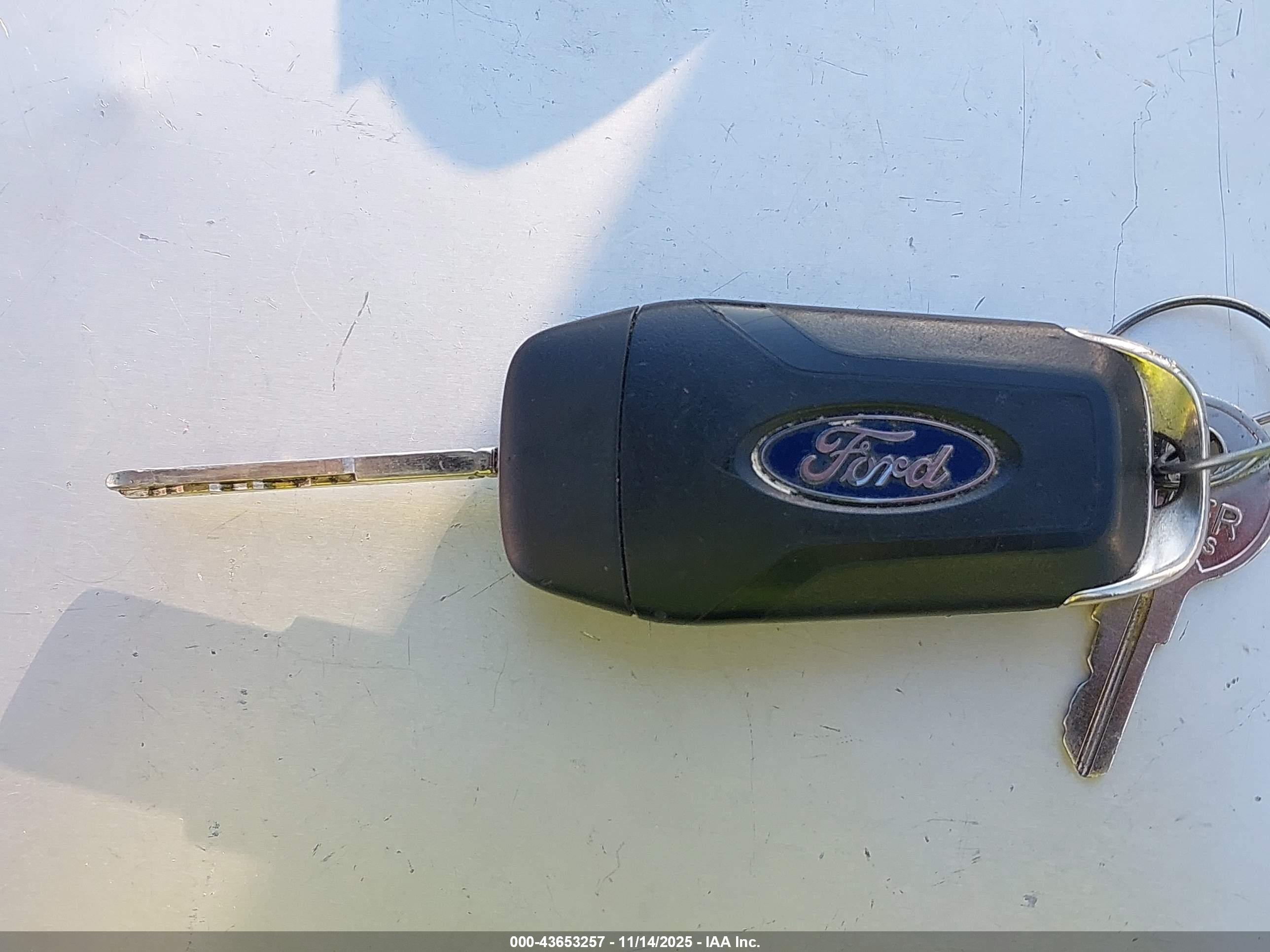 FORD TRANSIT-350 image 11