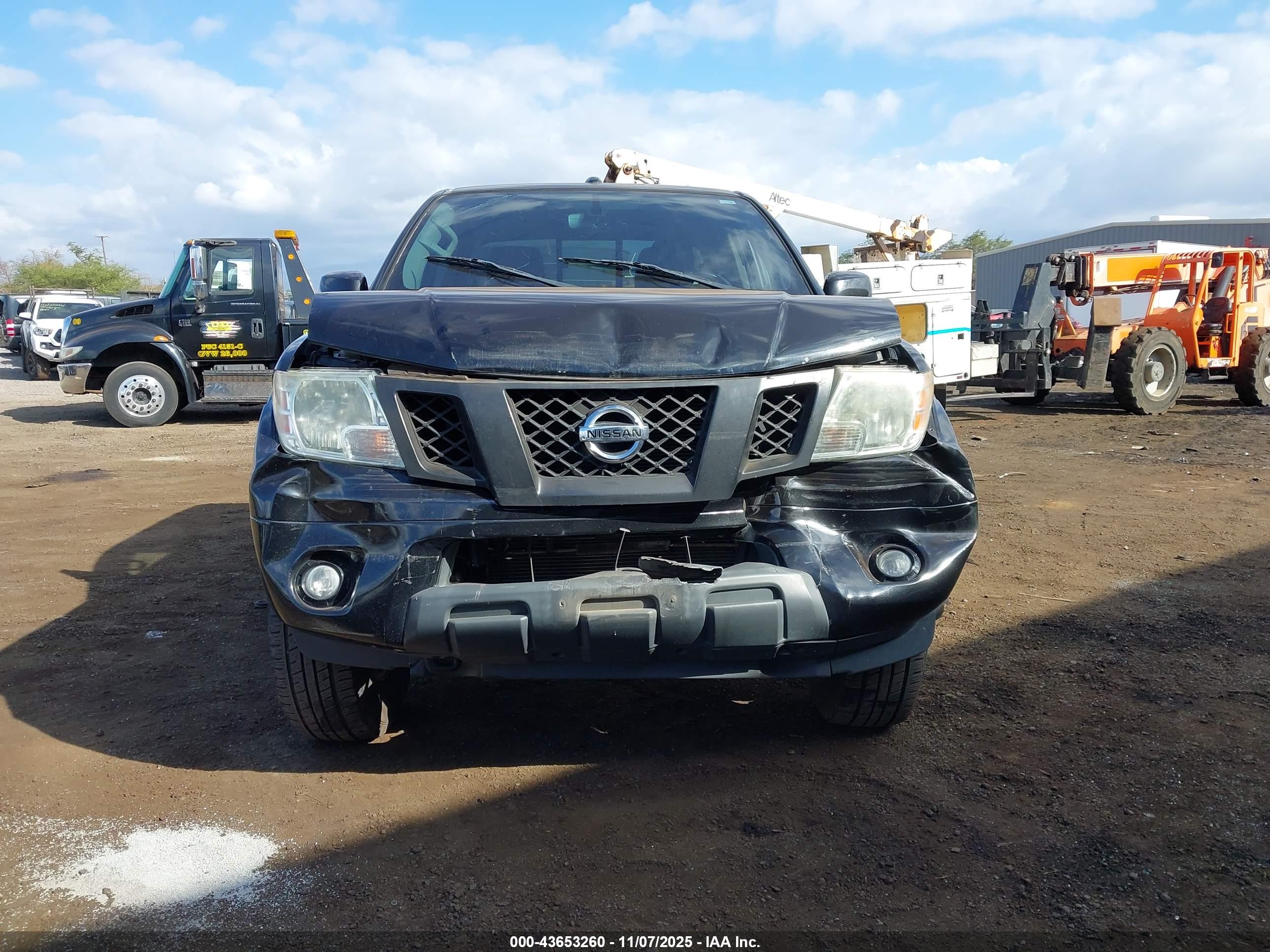 NISSAN FRONTIER image 6