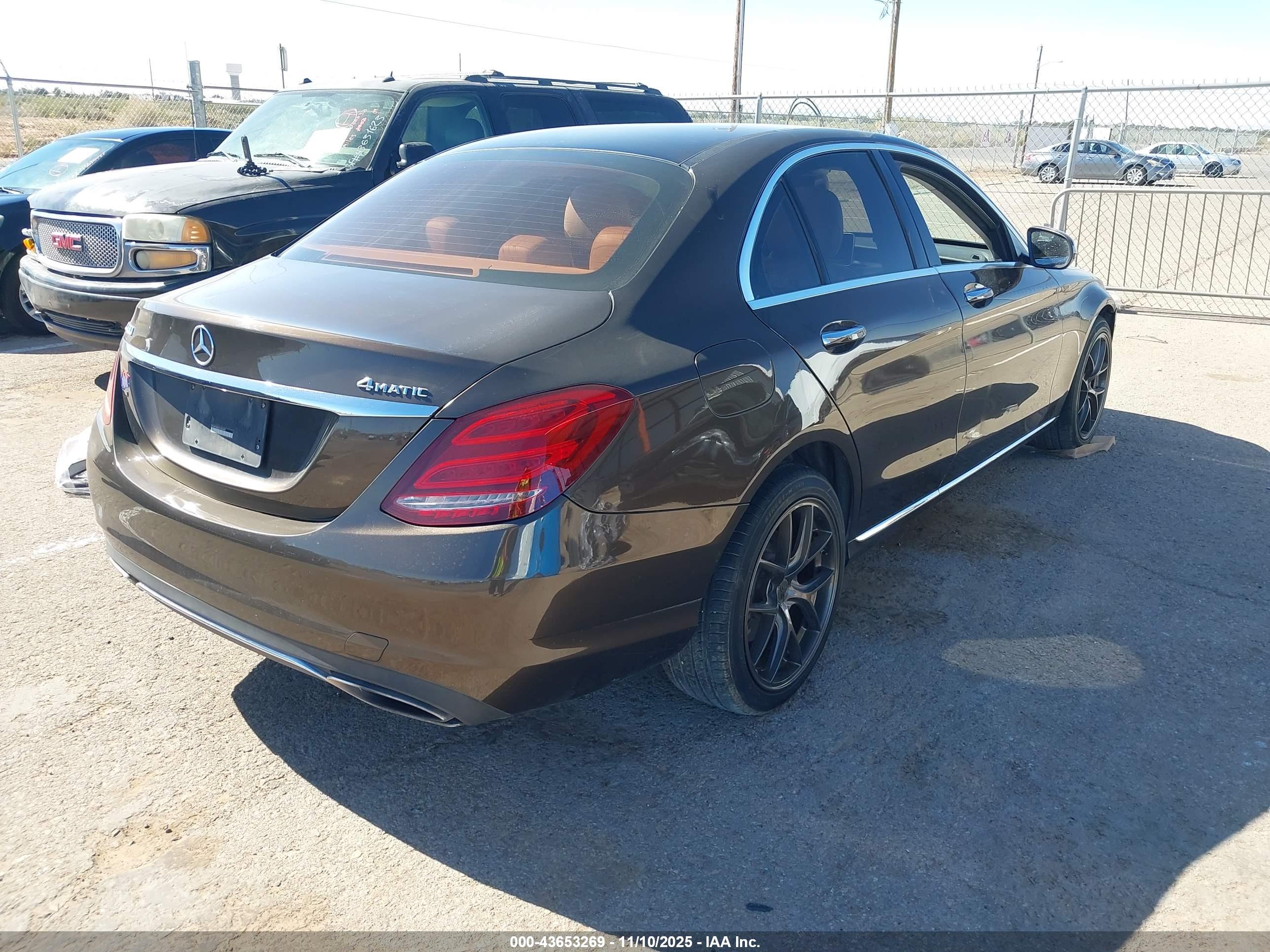 MERCEDES-BENZ C image 4