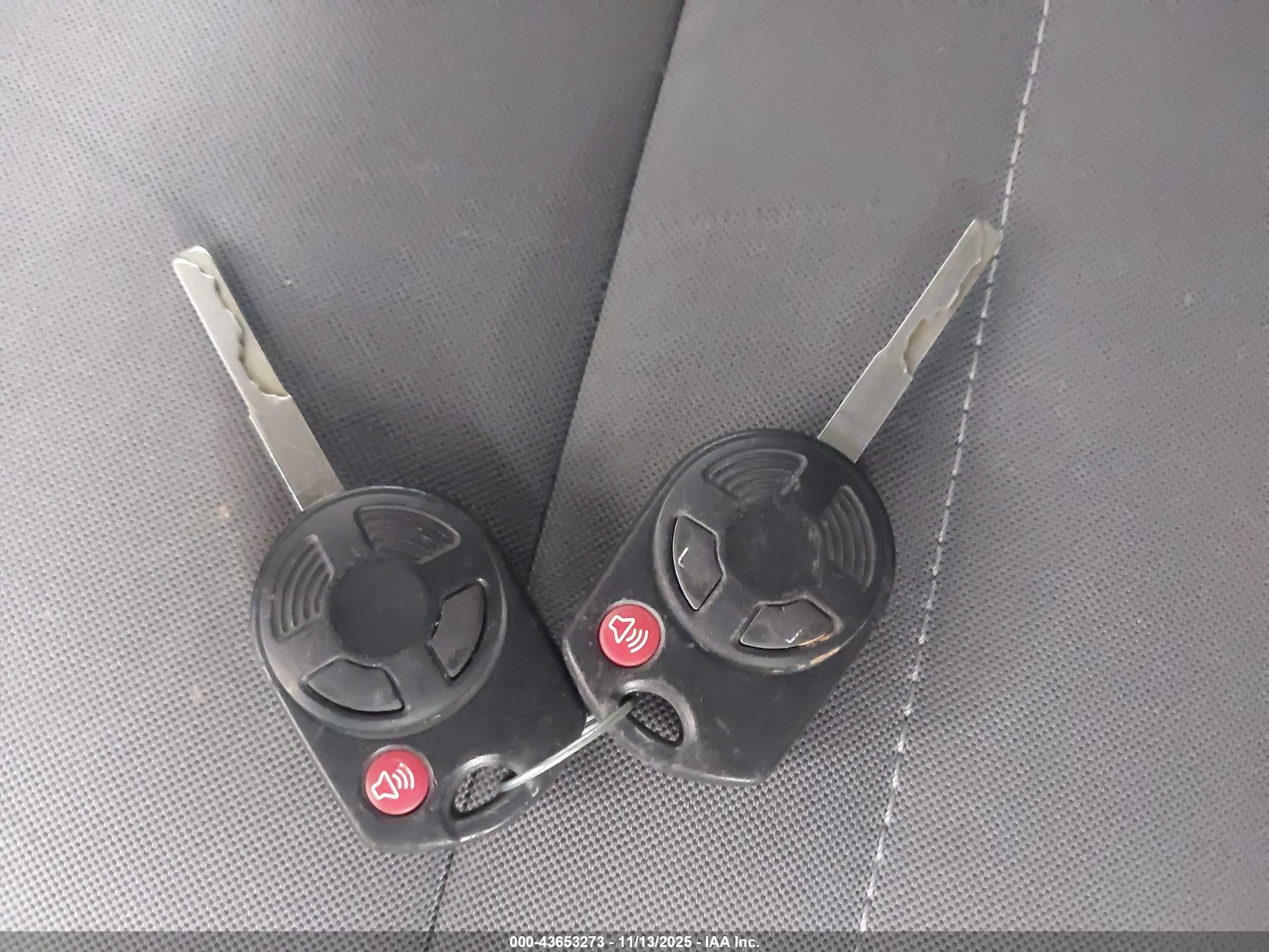 FORD ESCAPE image 11