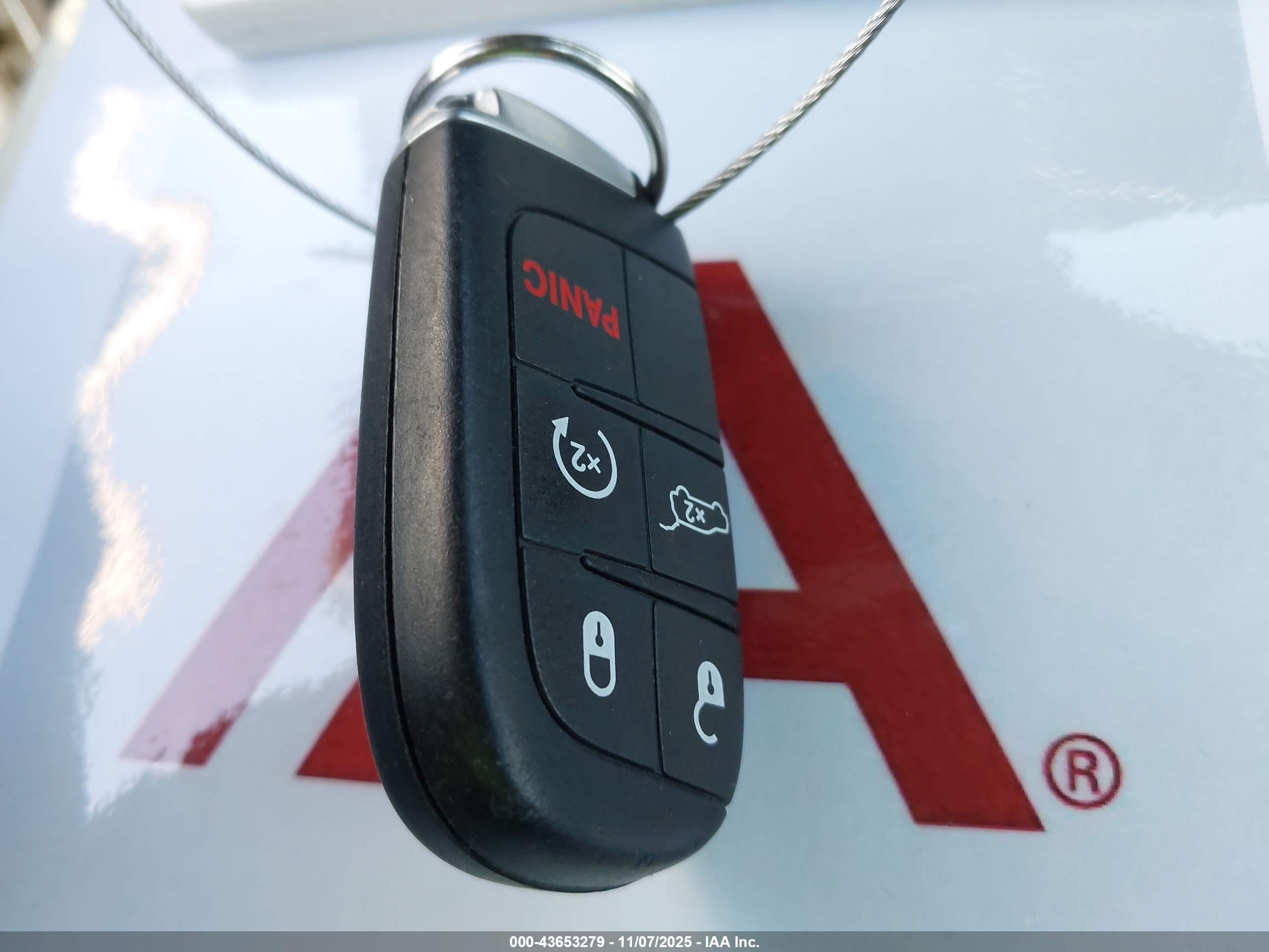 JEEP GRAND image 11