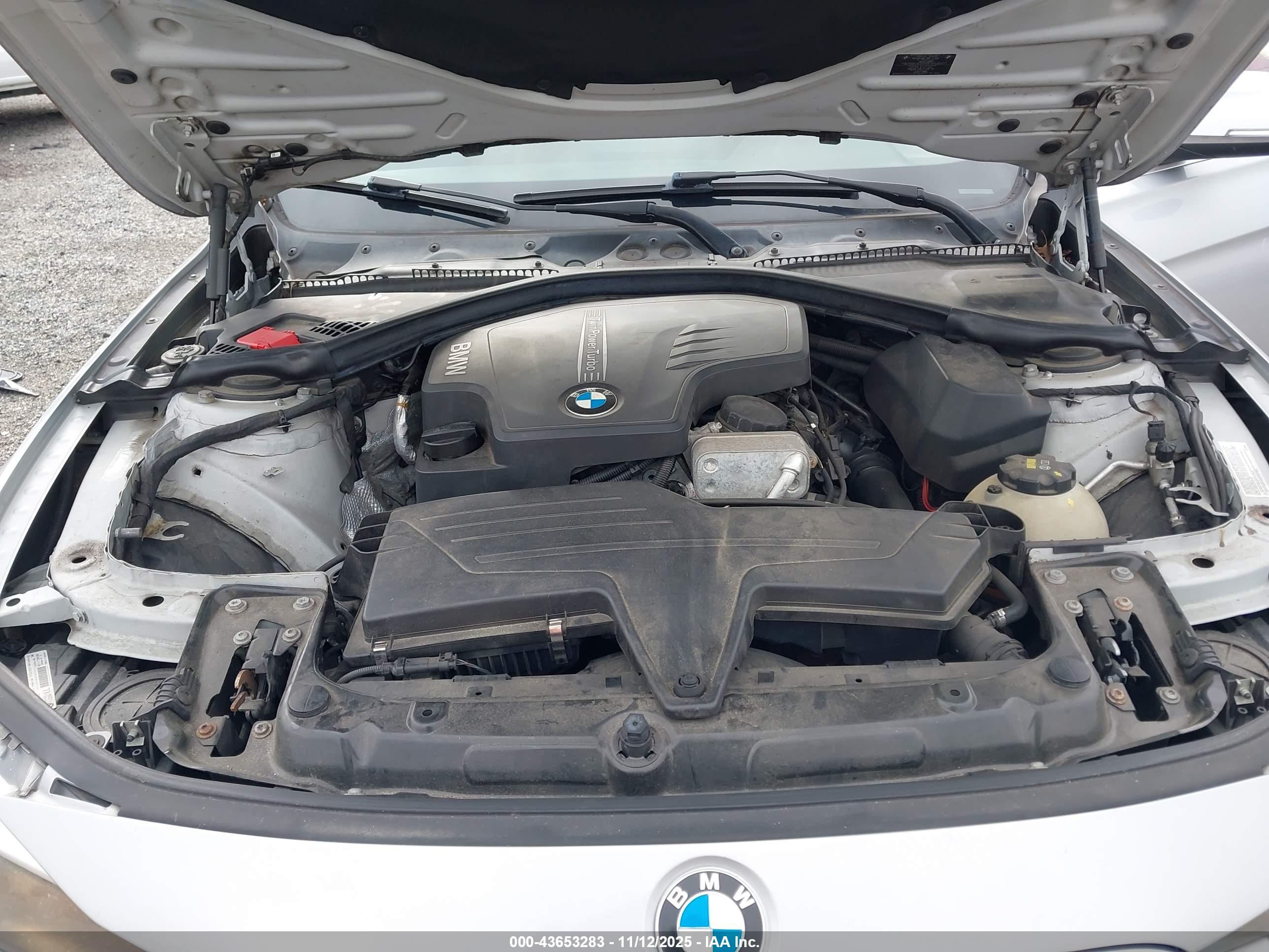 BMW 328I image 10