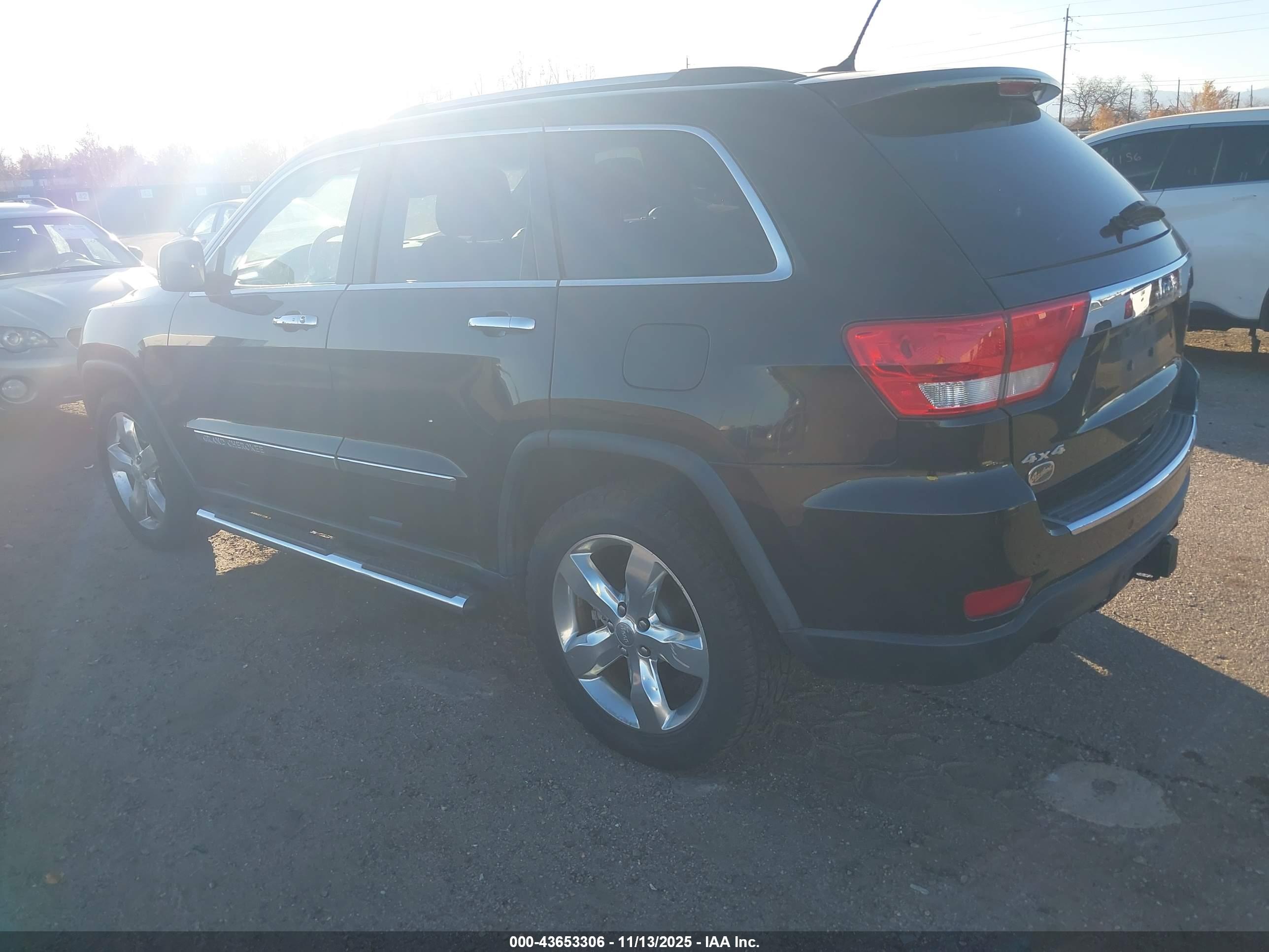 JEEP GRAND image 3