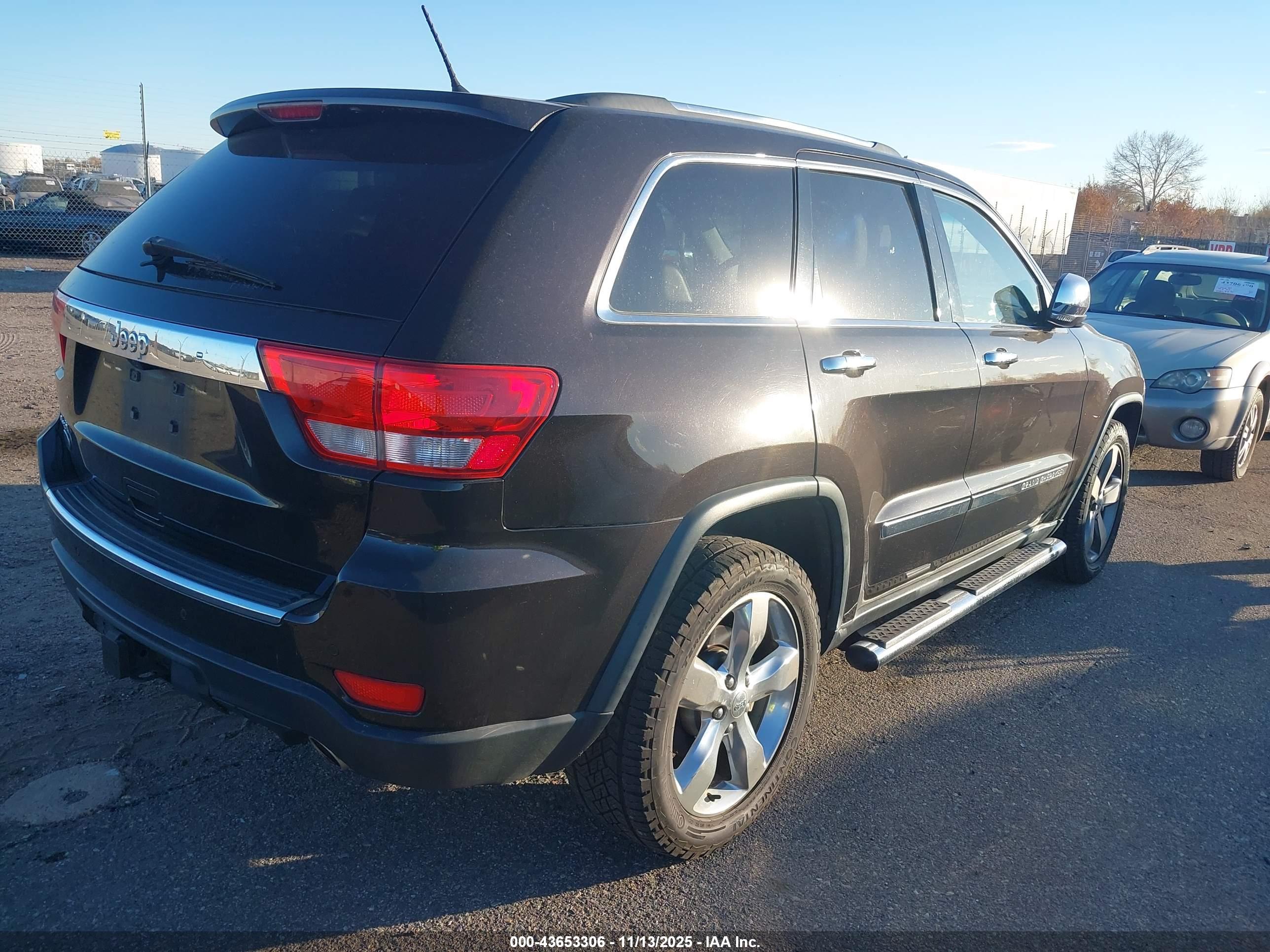 JEEP GRAND image 4