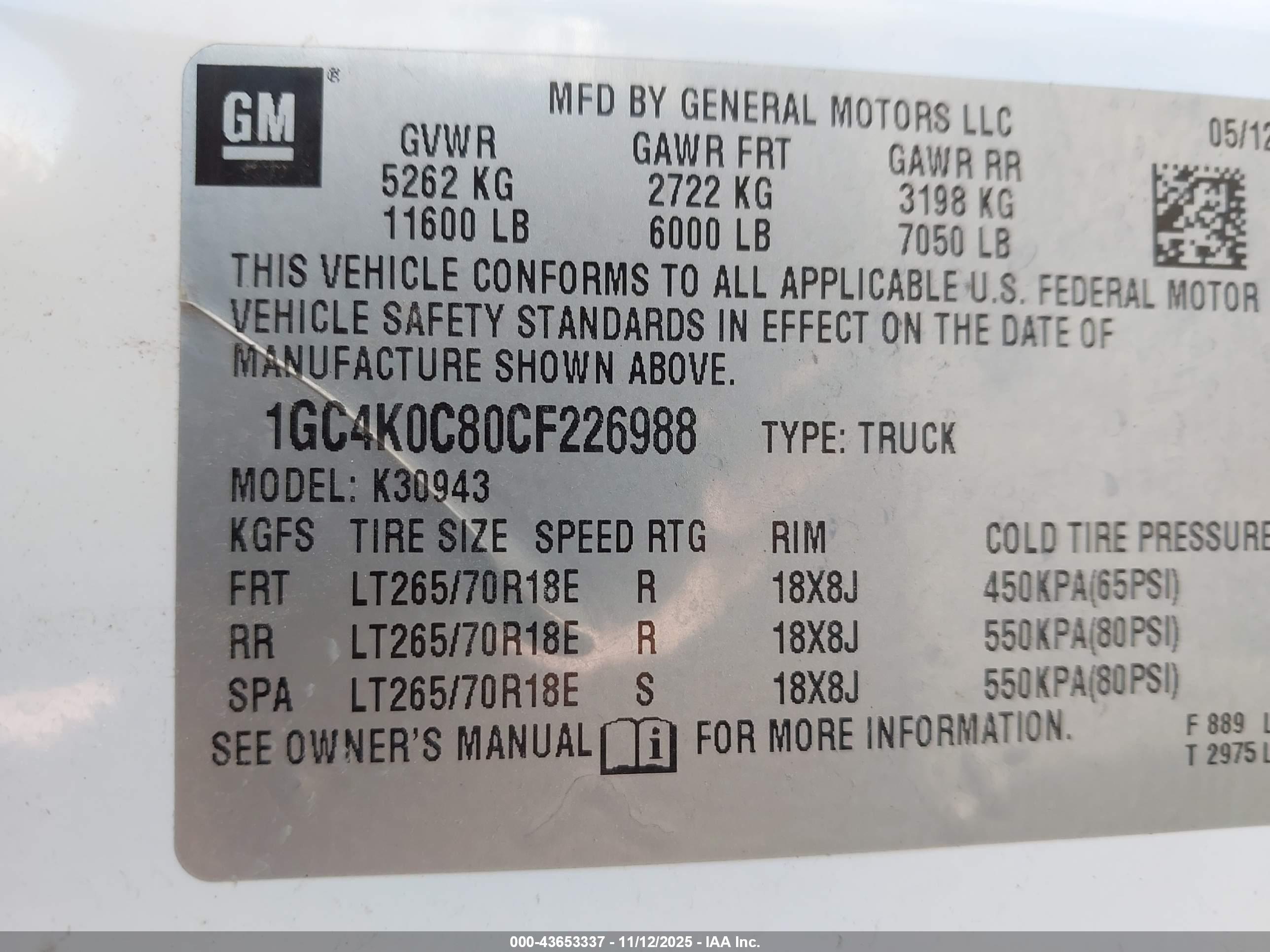 CHEVROLET SILVERADO image 9