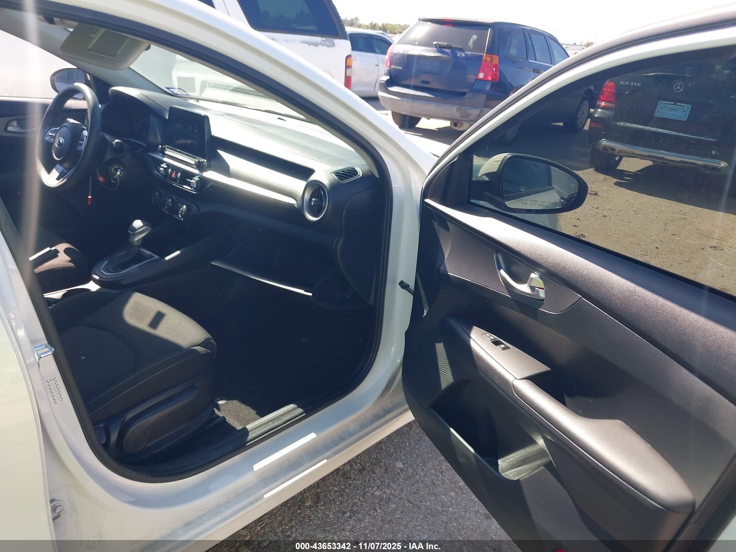 KIA FORTE image 5