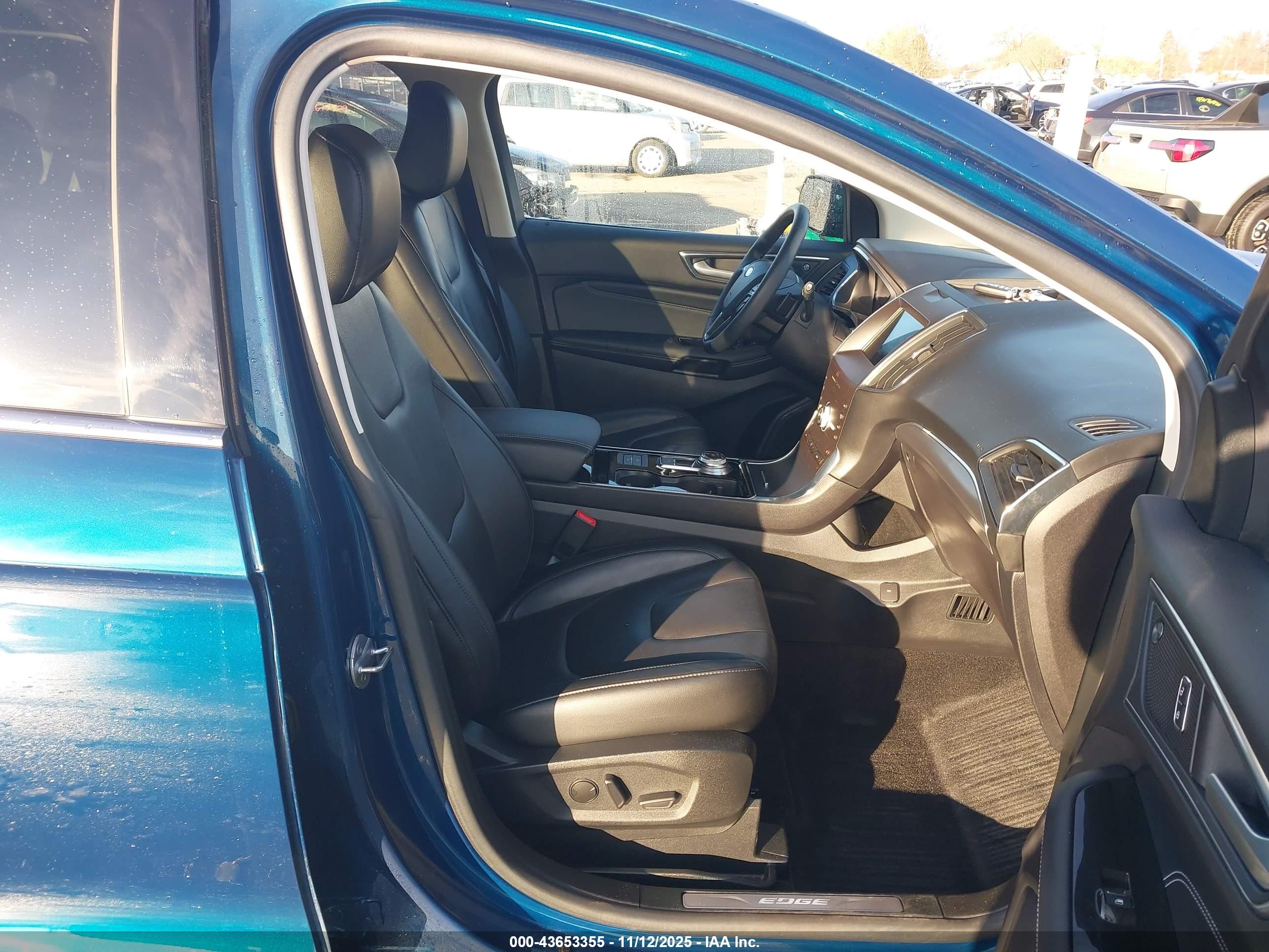 FORD EDGE image 5