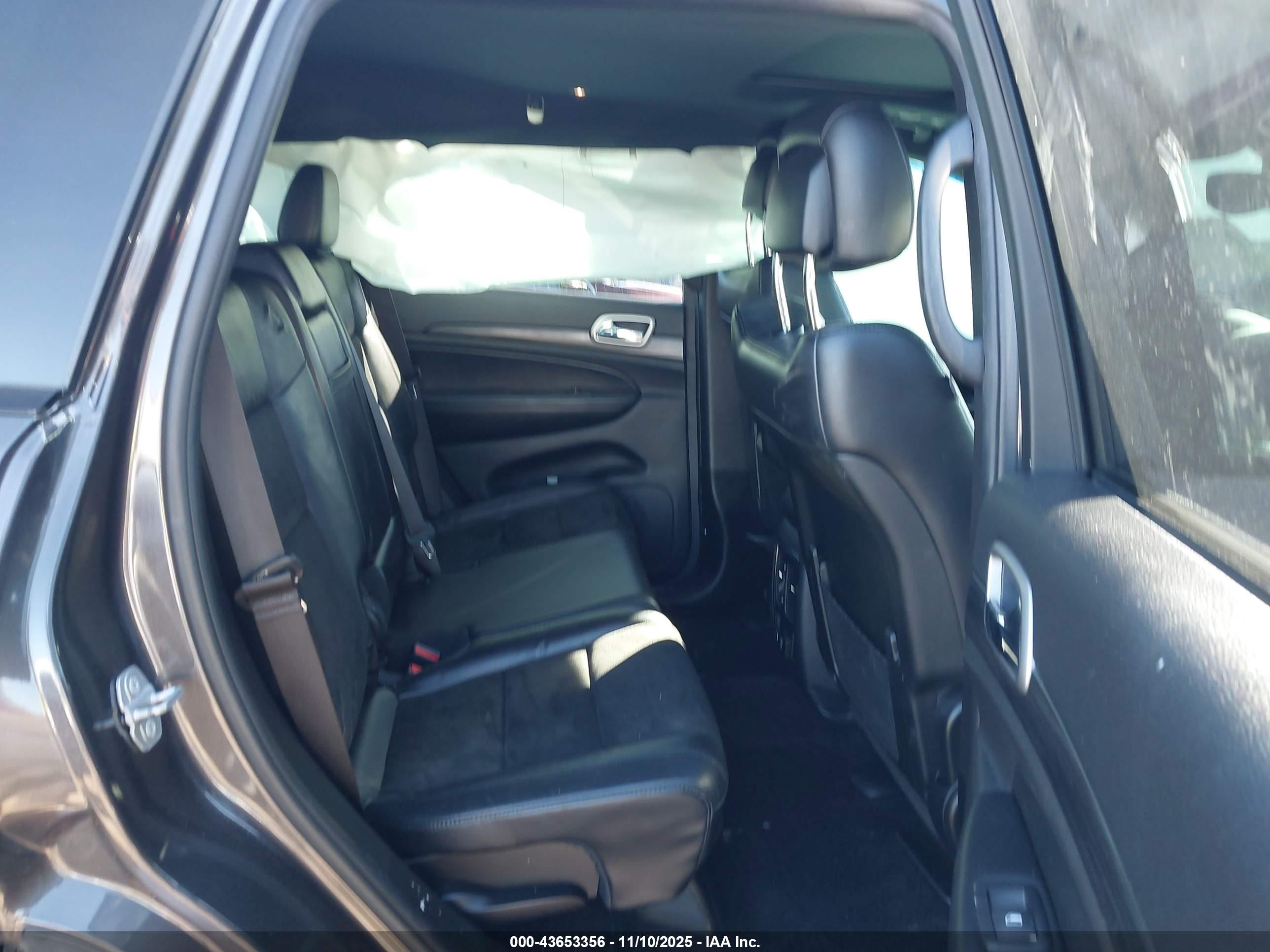 JEEP GRAND image 8