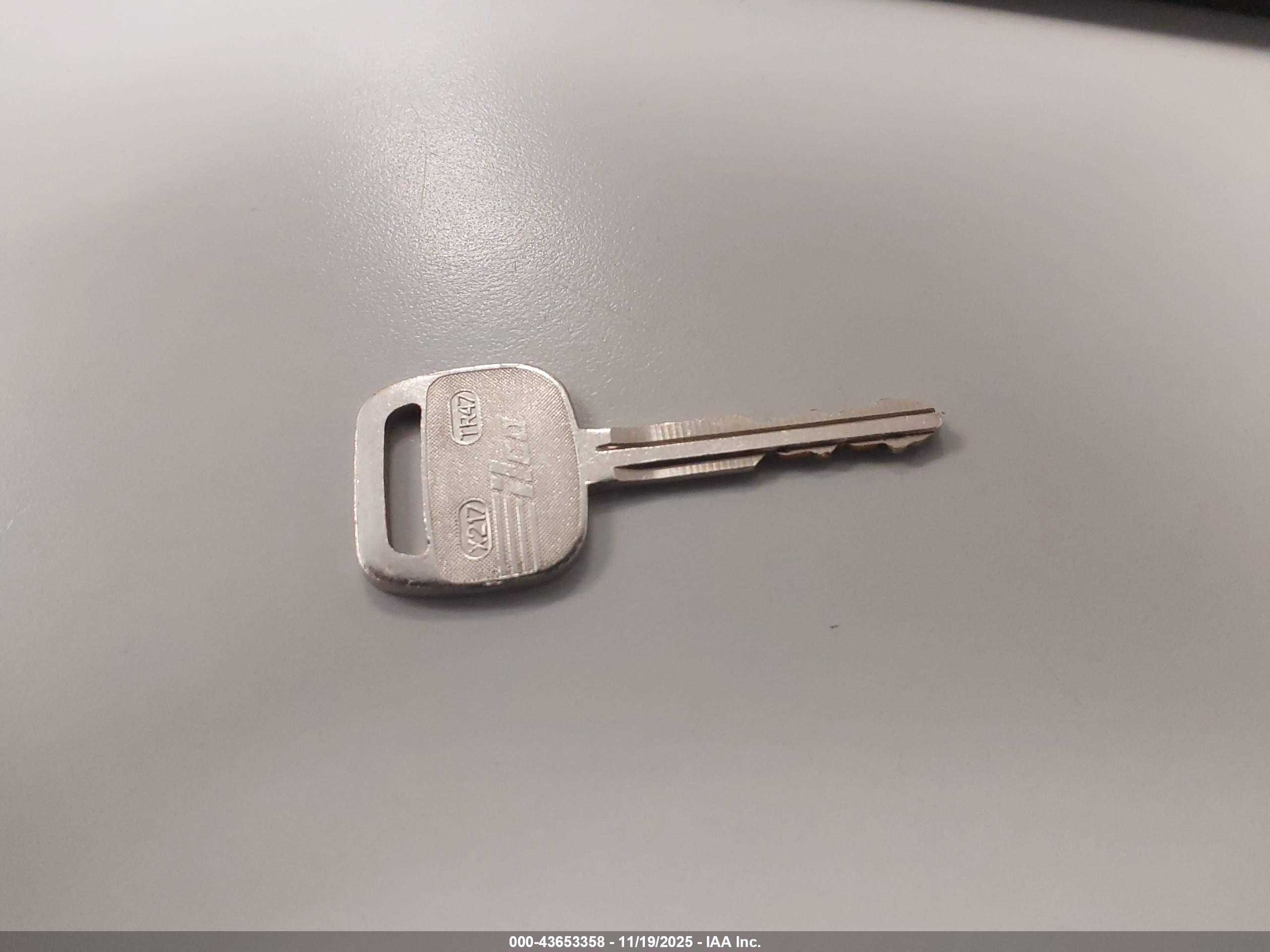 TOYOTA 4RUNNER image 11