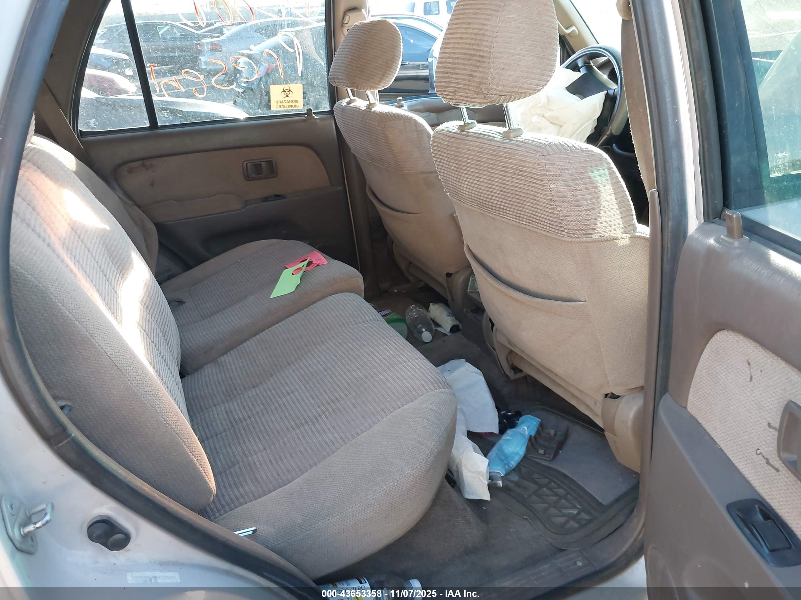 TOYOTA 4RUNNER image 8