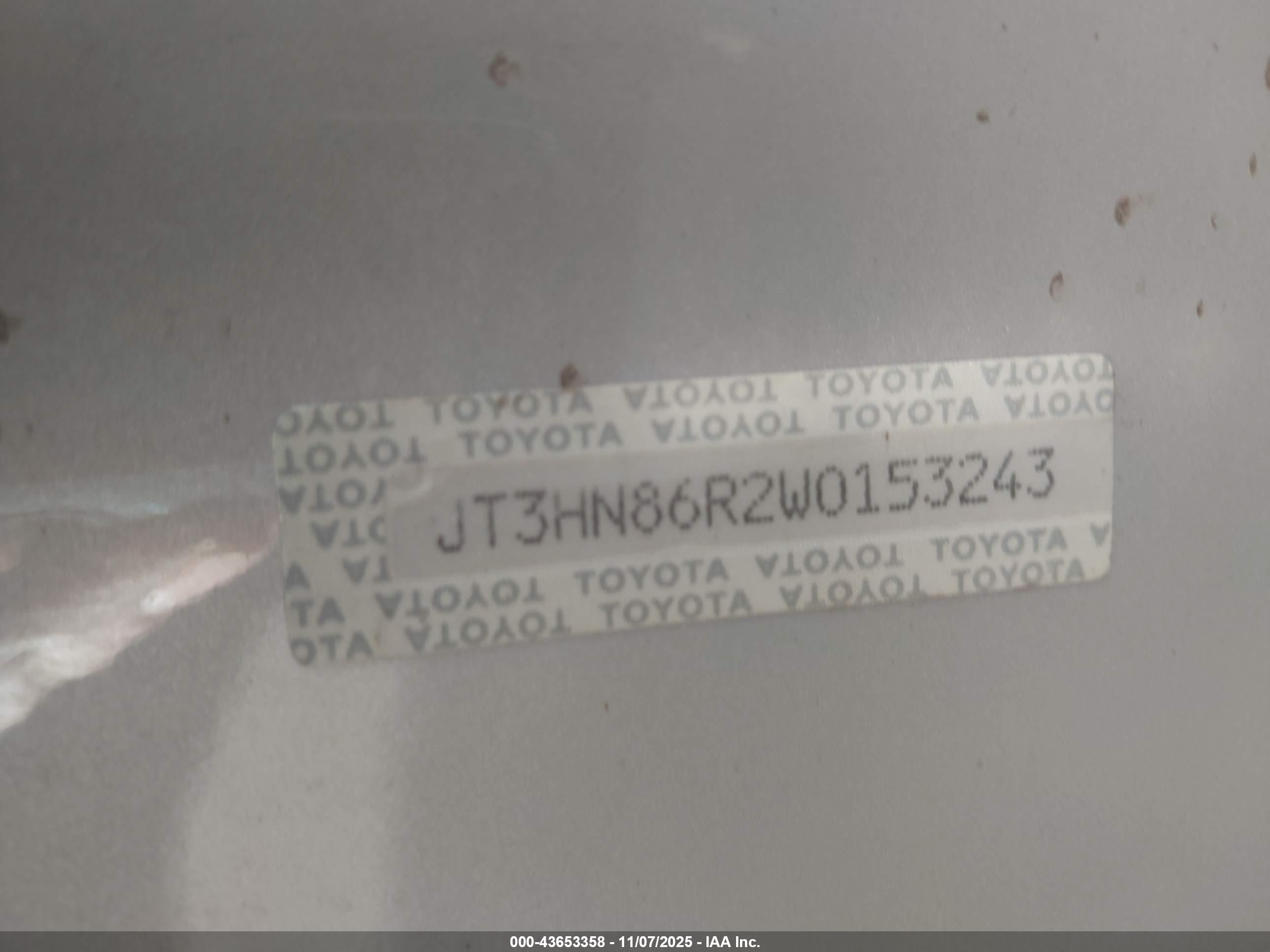 TOYOTA 4RUNNER image 9