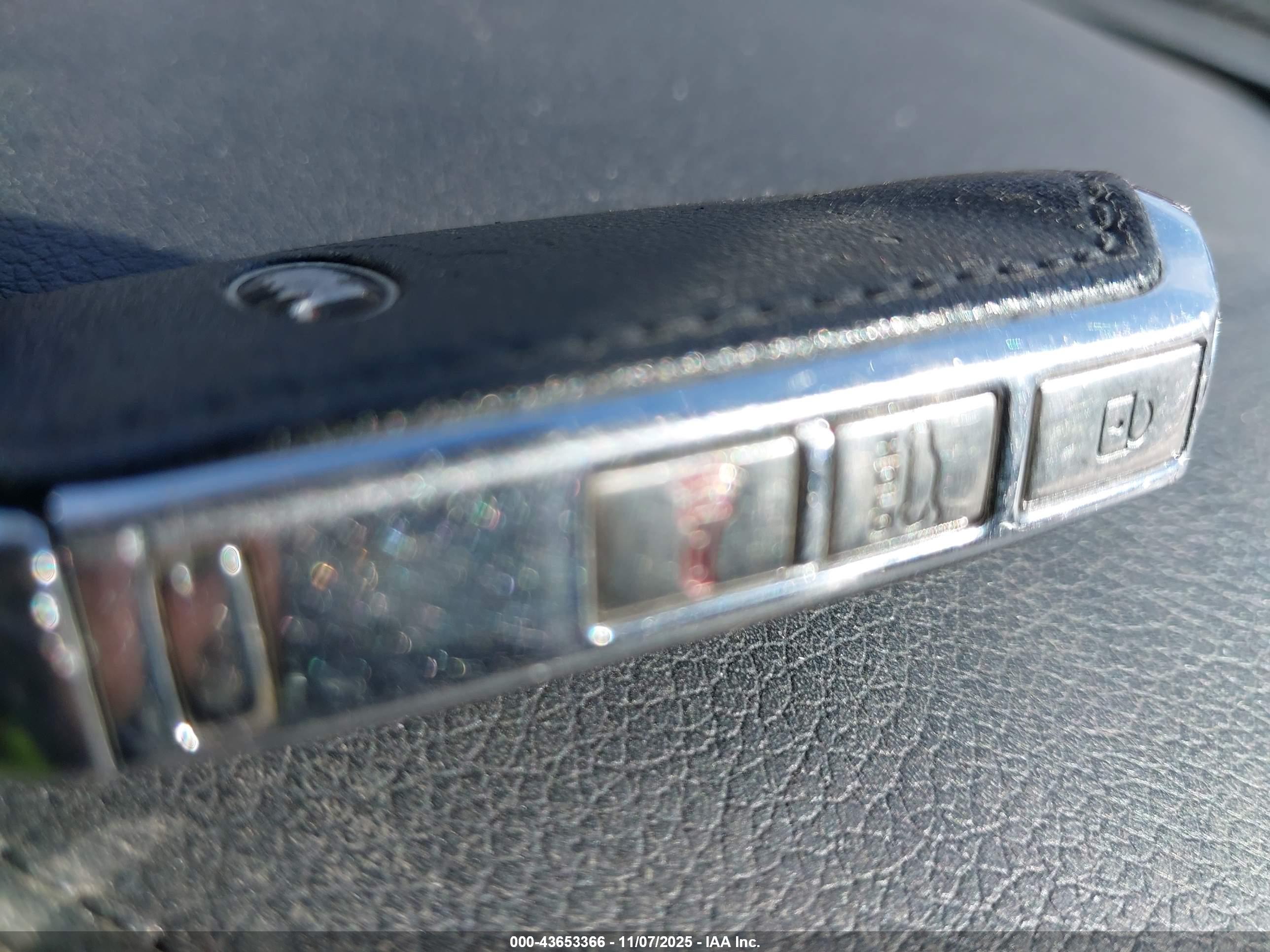 KIA STINGER image 11